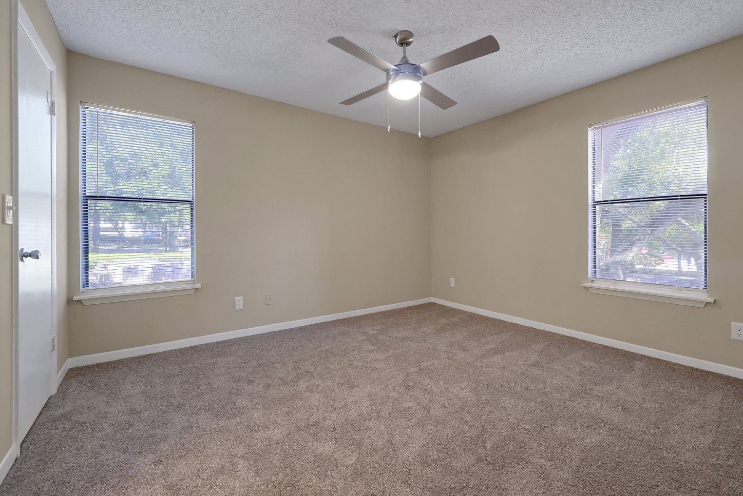 bedroom ceiling fans