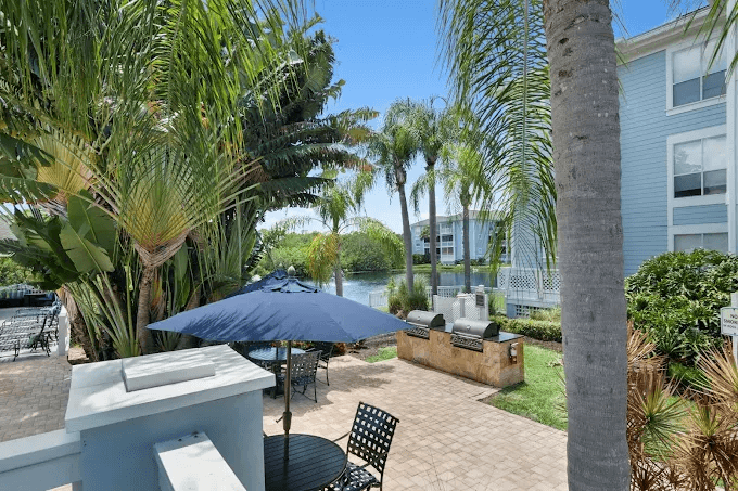 grill area