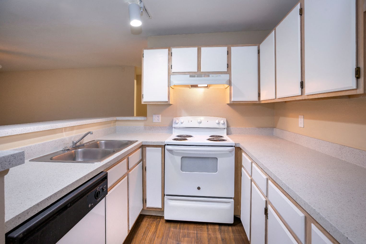 Interior Kitchen