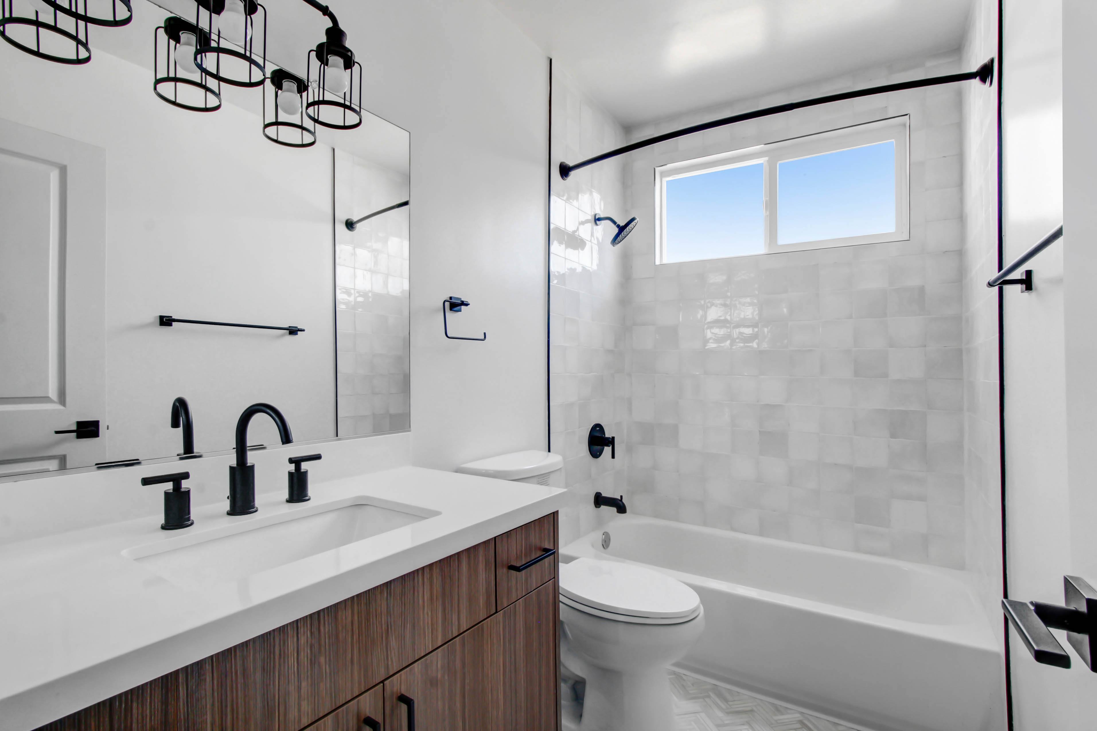 8220 Norton #6 Gallery Image #7
