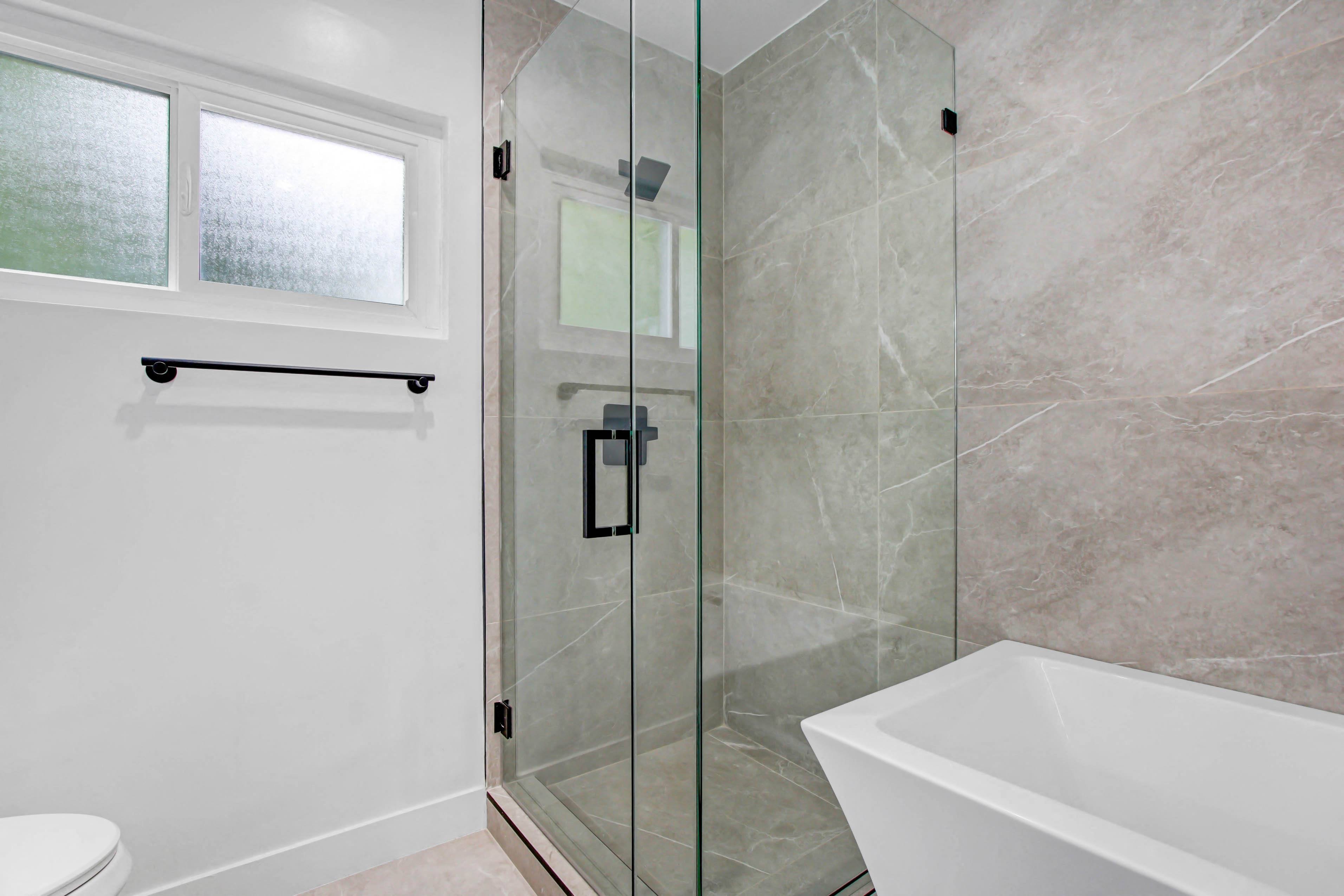 1545 North Laurel #207 Gallery Image #8