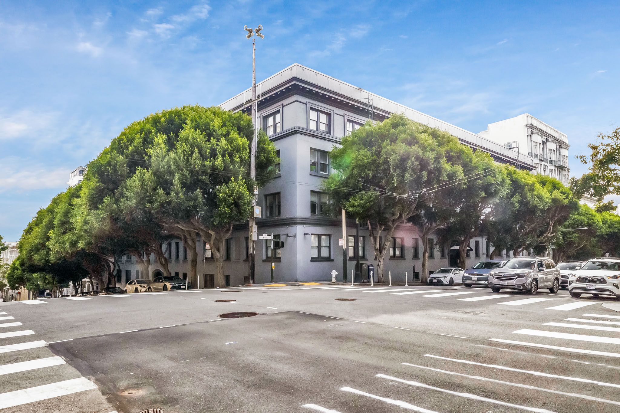 825 Post #107 Gallery Image #11