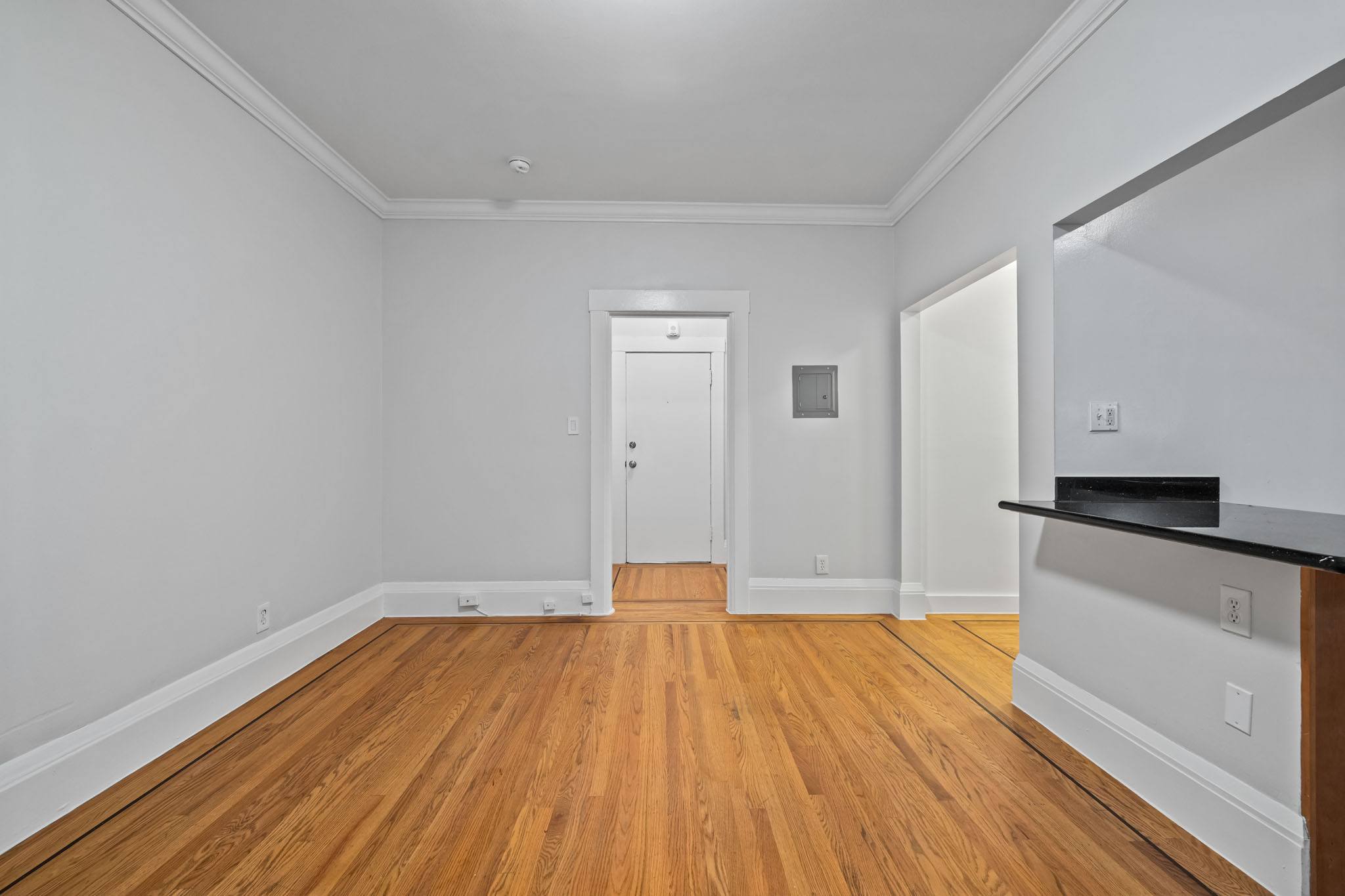 825 Post #119 Gallery Image #4