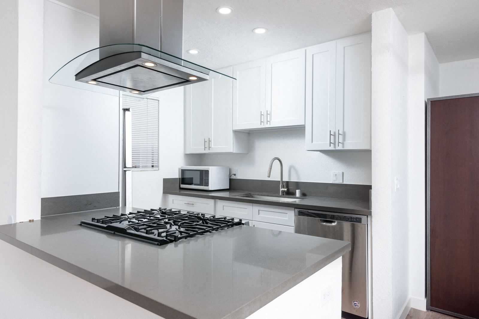 property for rent #1