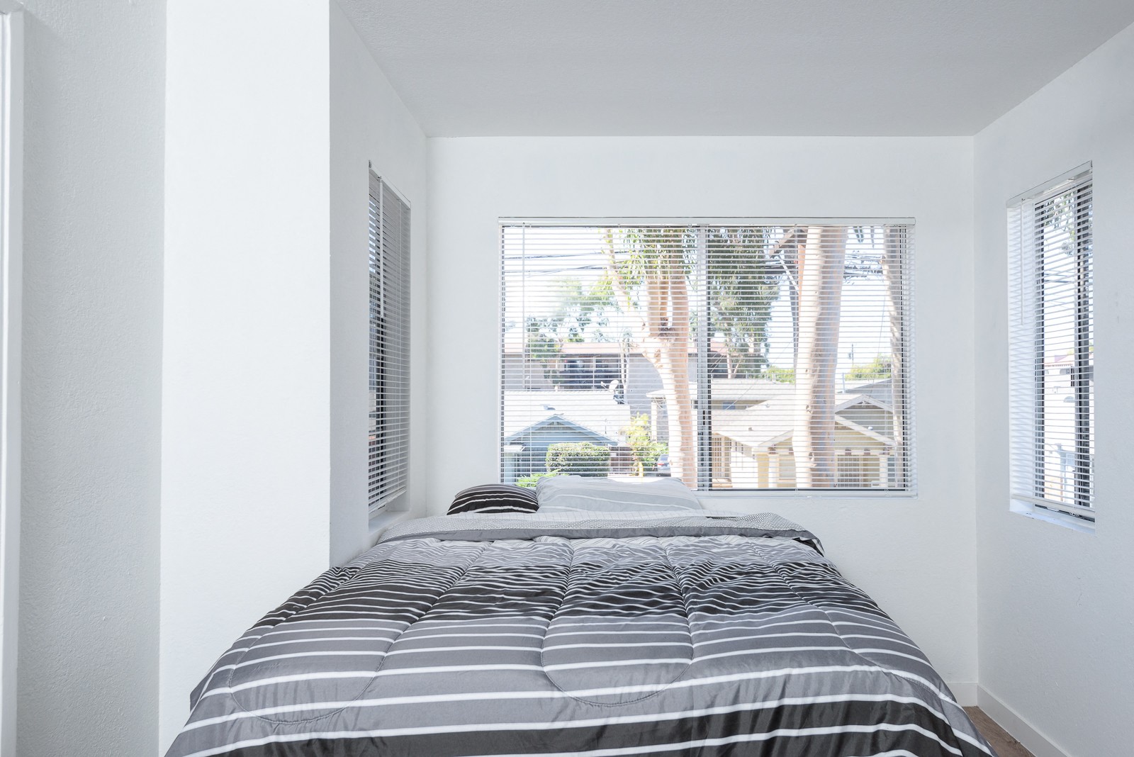 property for rent #4