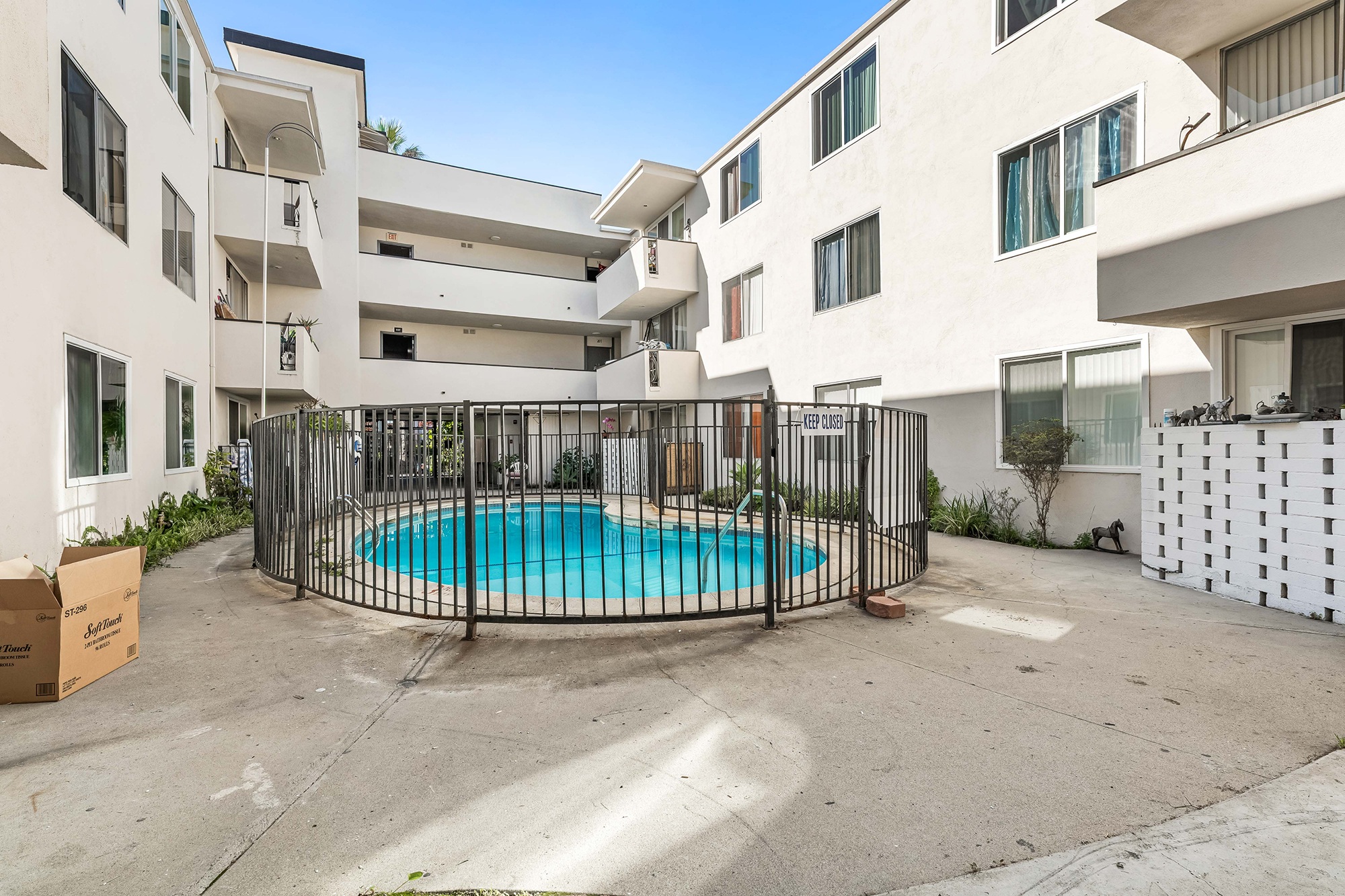 property for rent #3