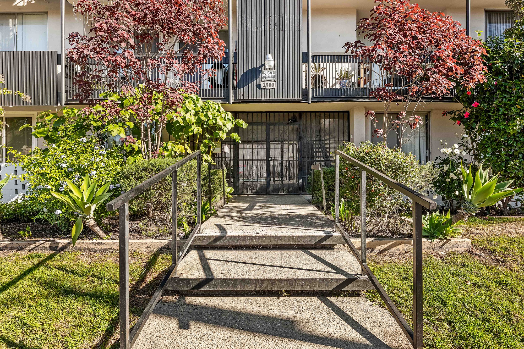 property for rent #1