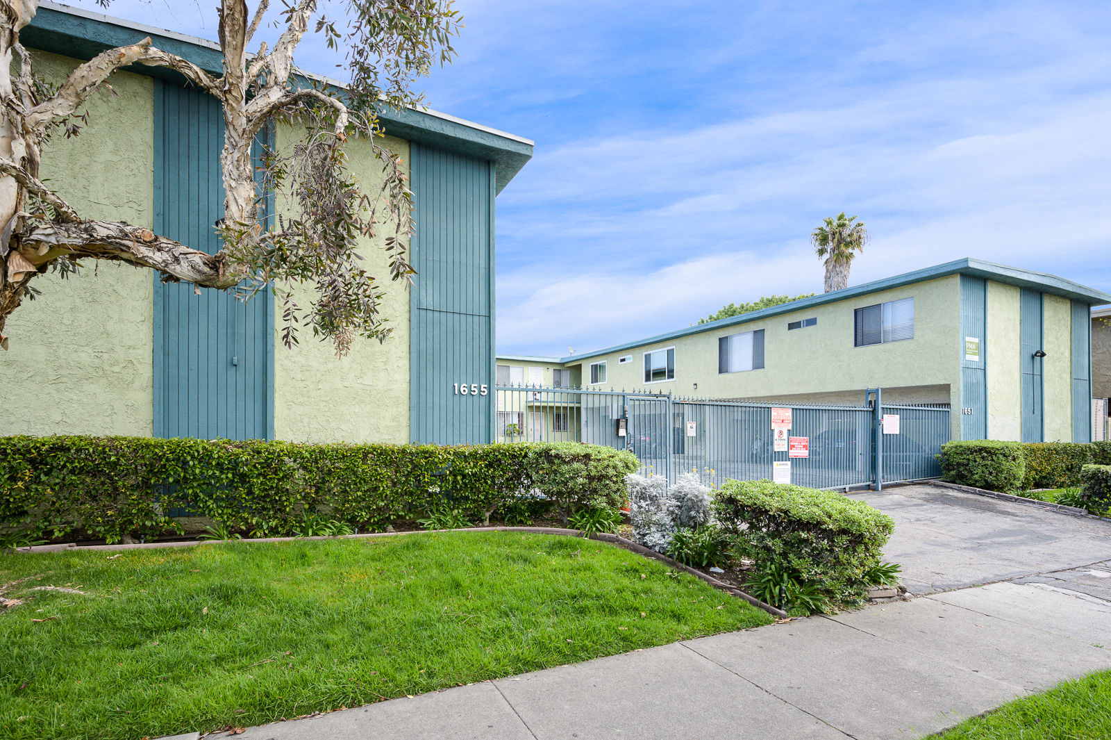 property for rent #1