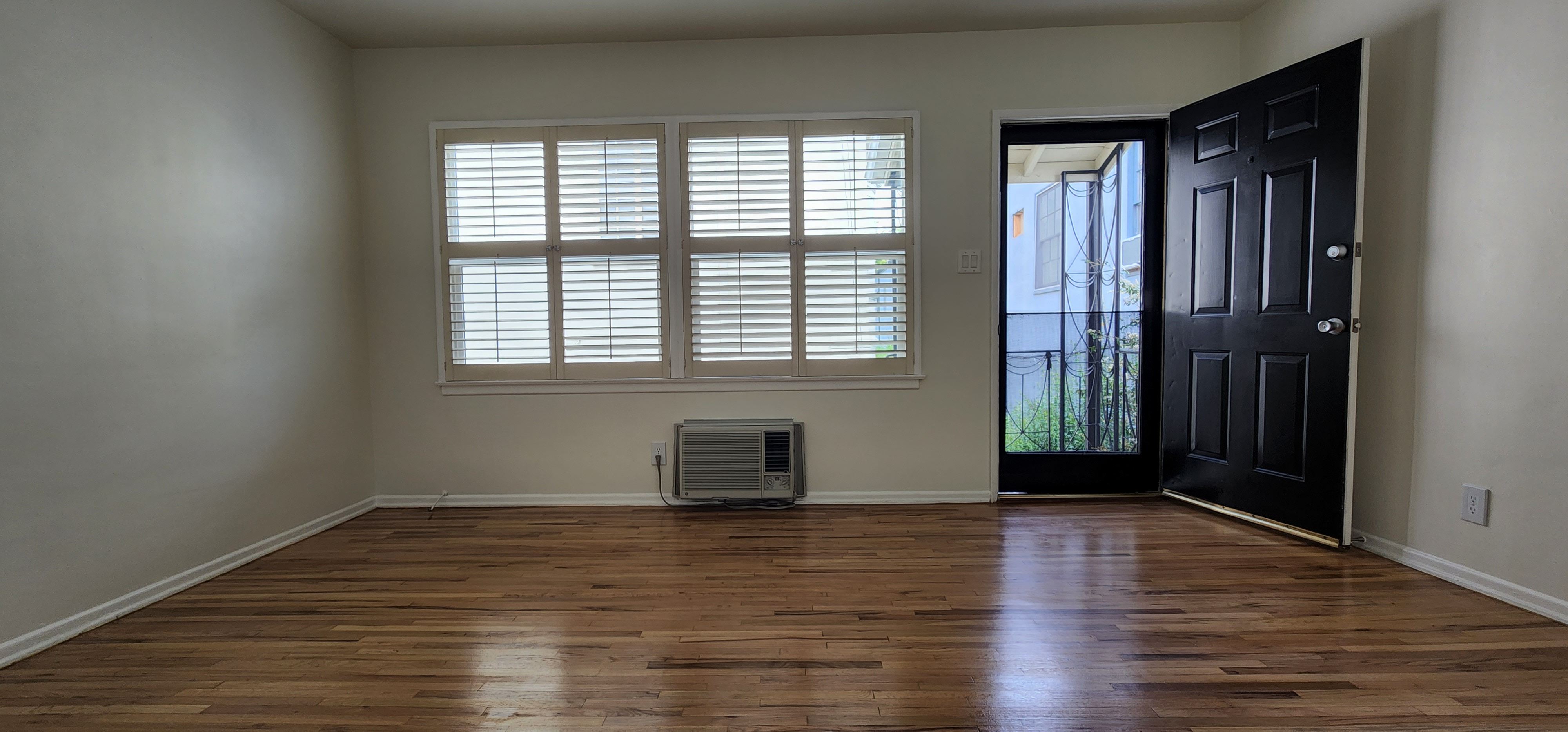 property for rent #1