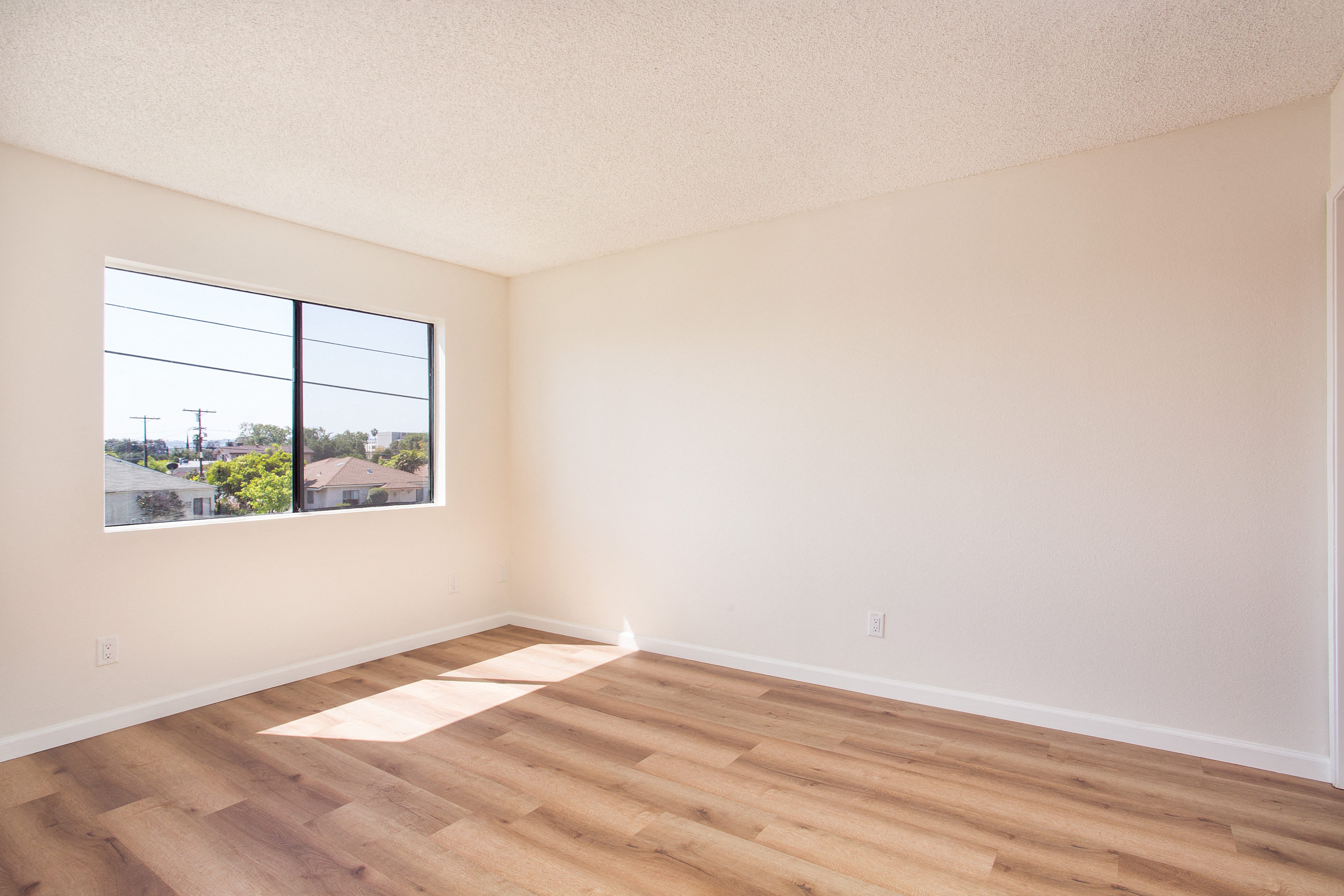 property for rent #4