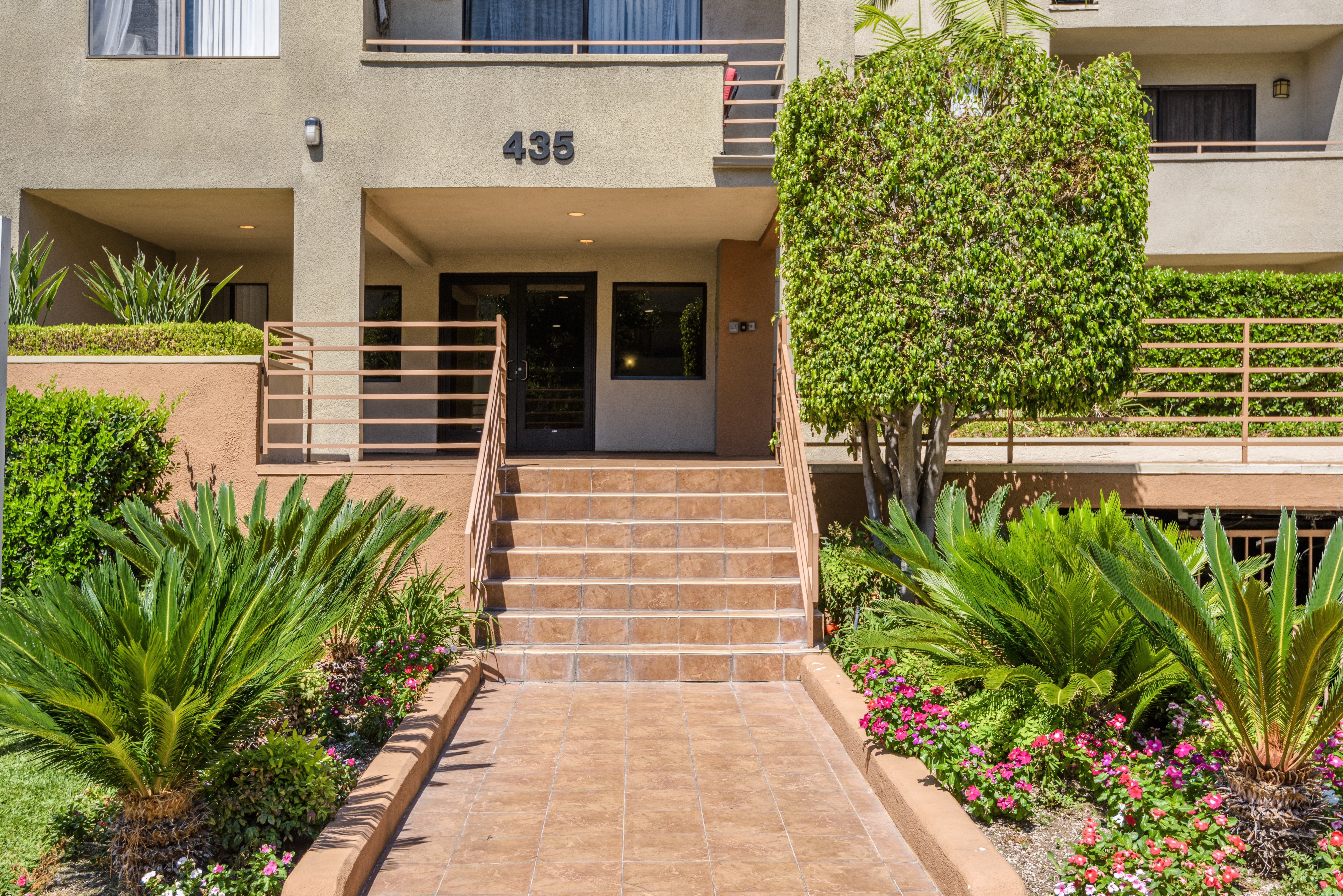 property for rent #5