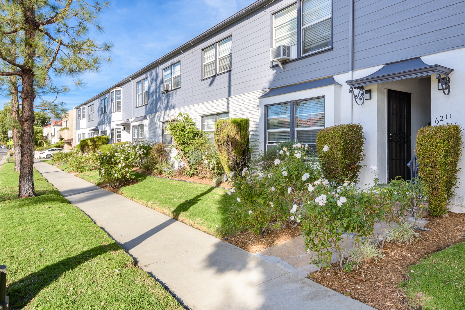 property for rent #1