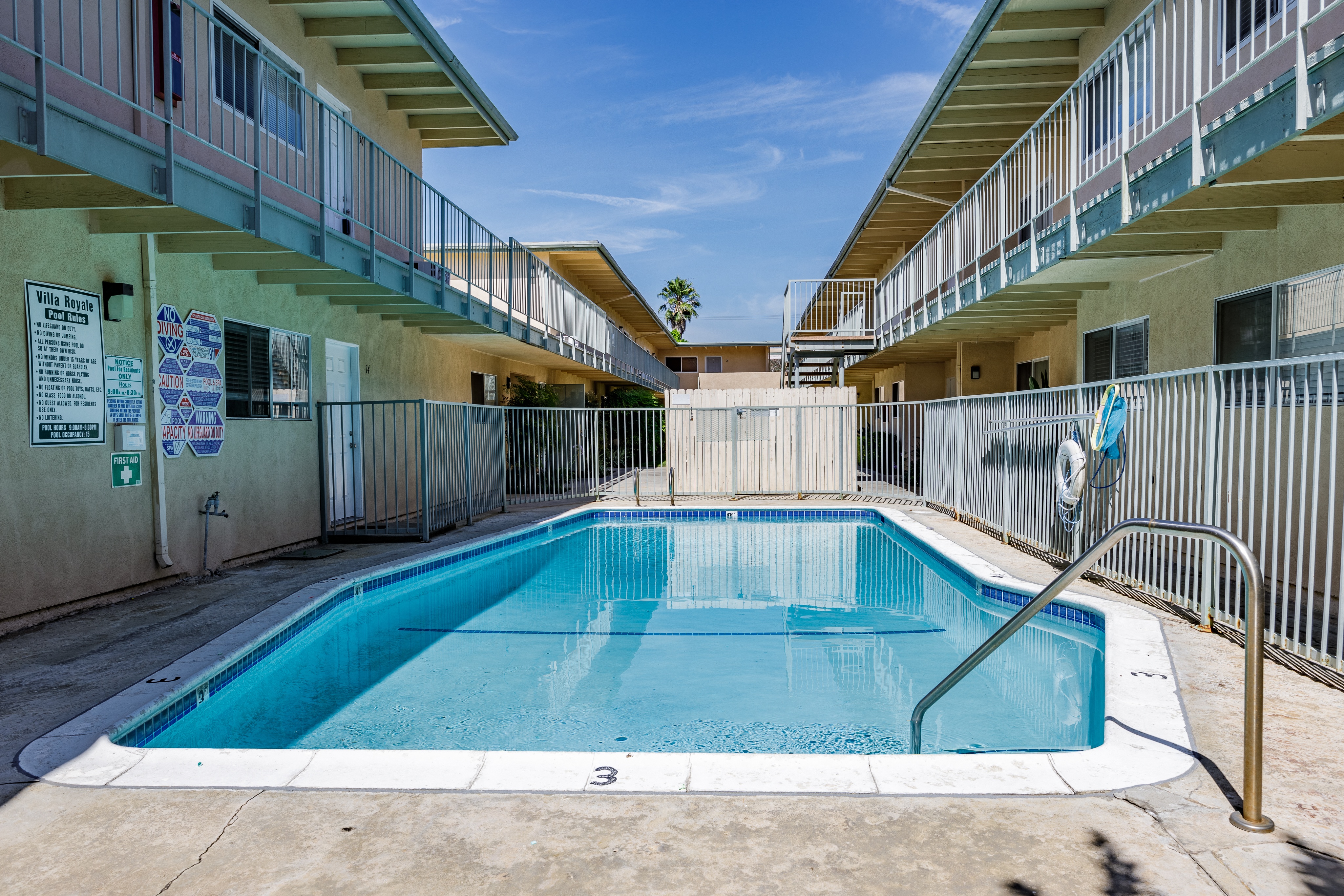 property for rent #4