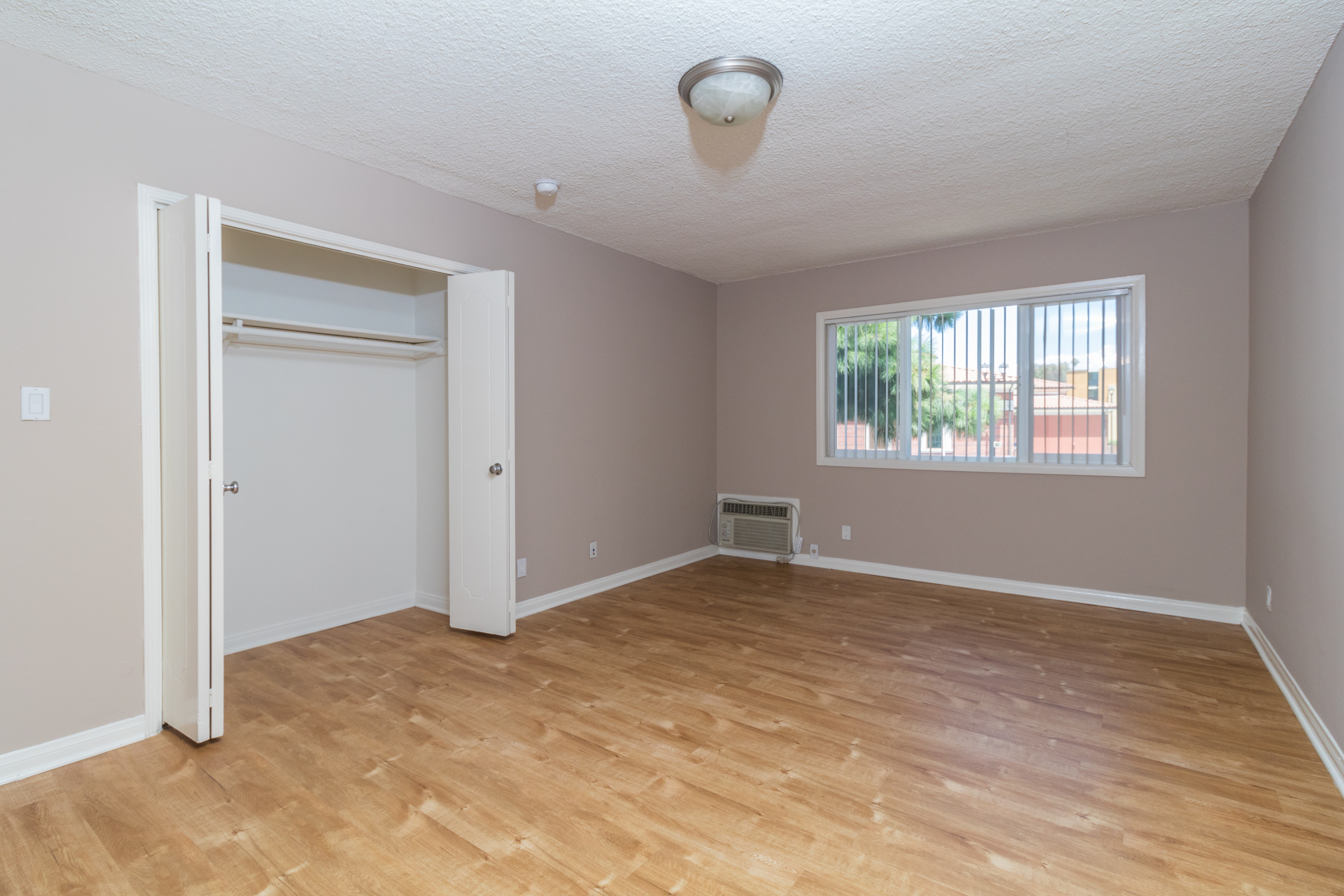 property for rent #1