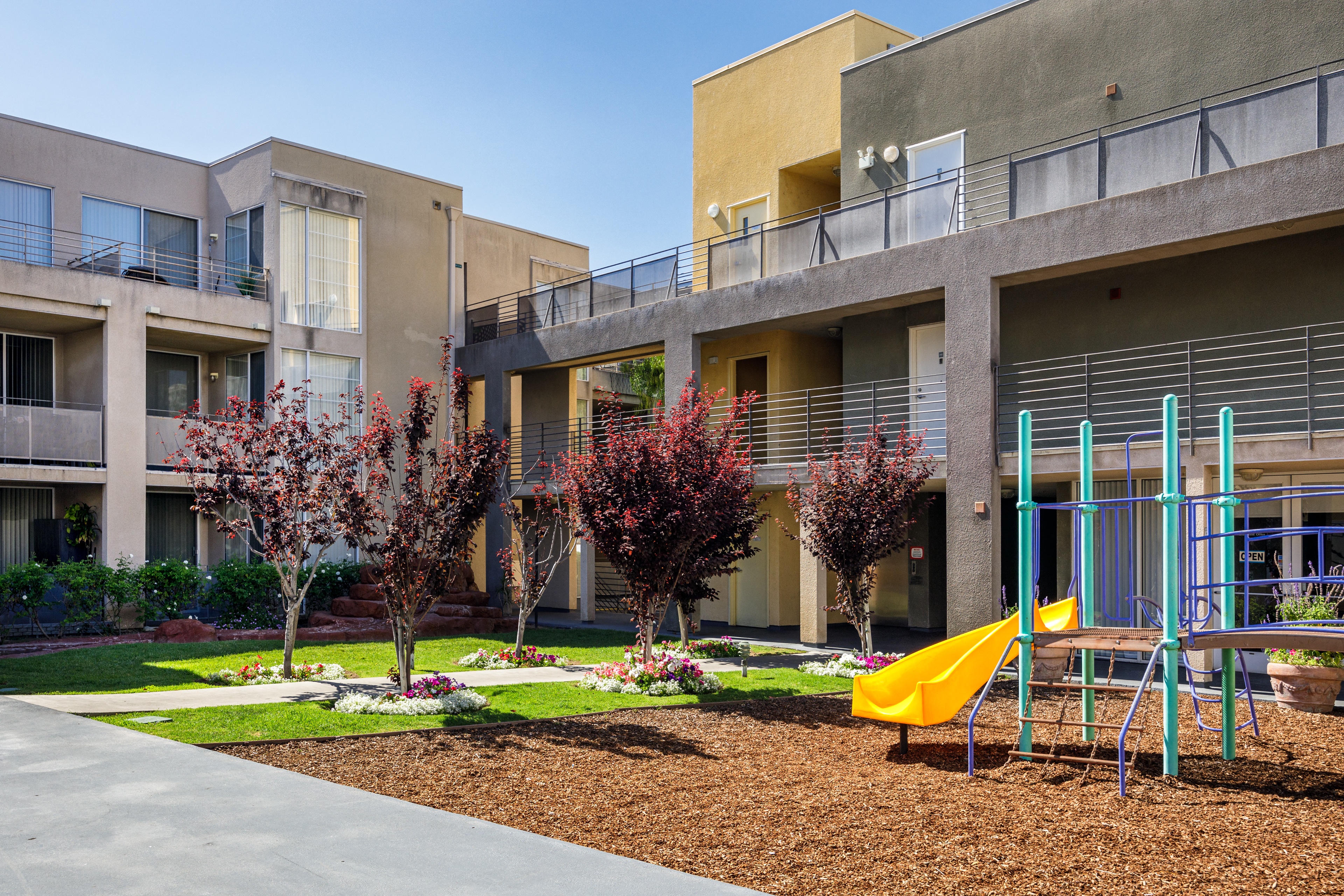 property for rent #1