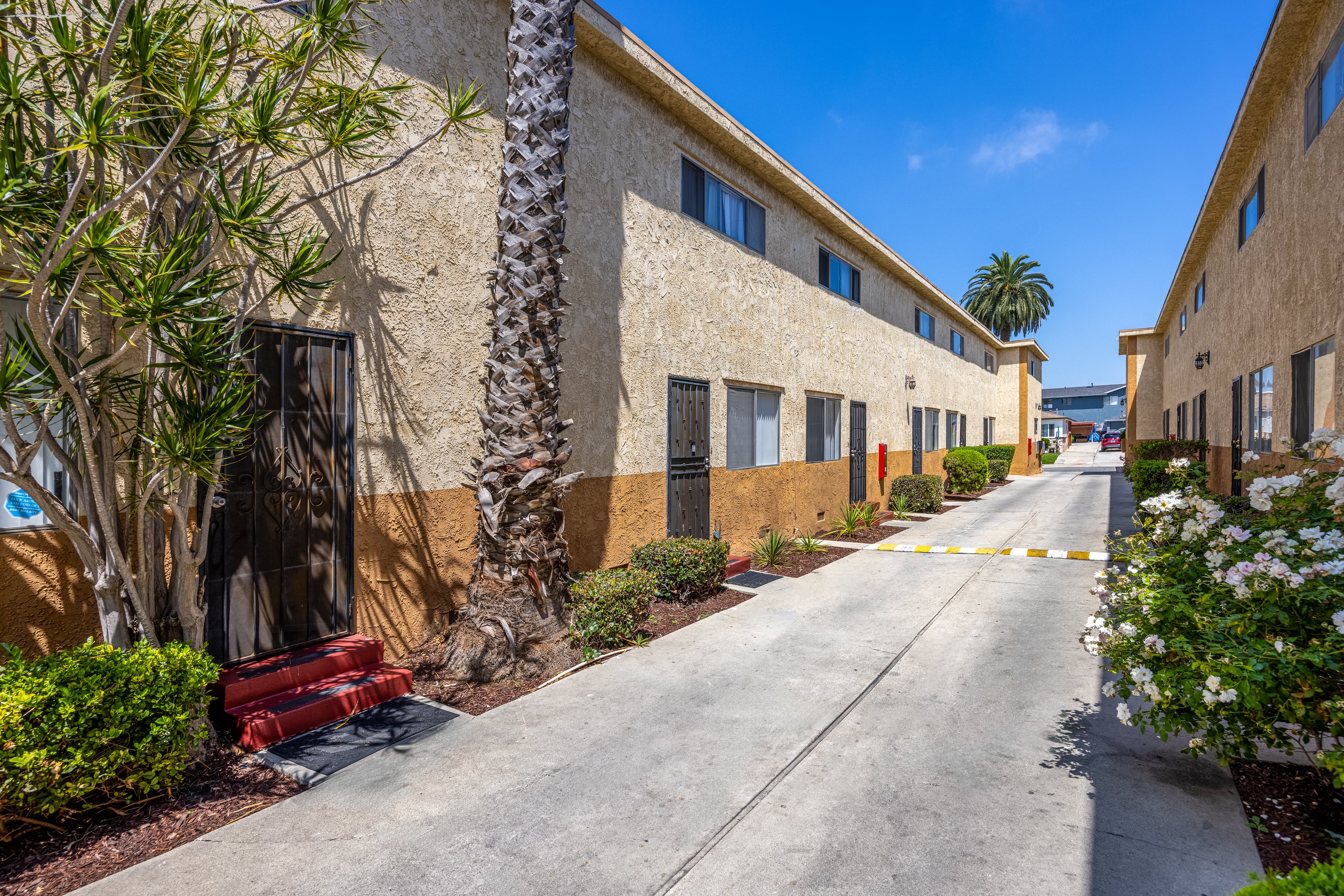 property for rent #1