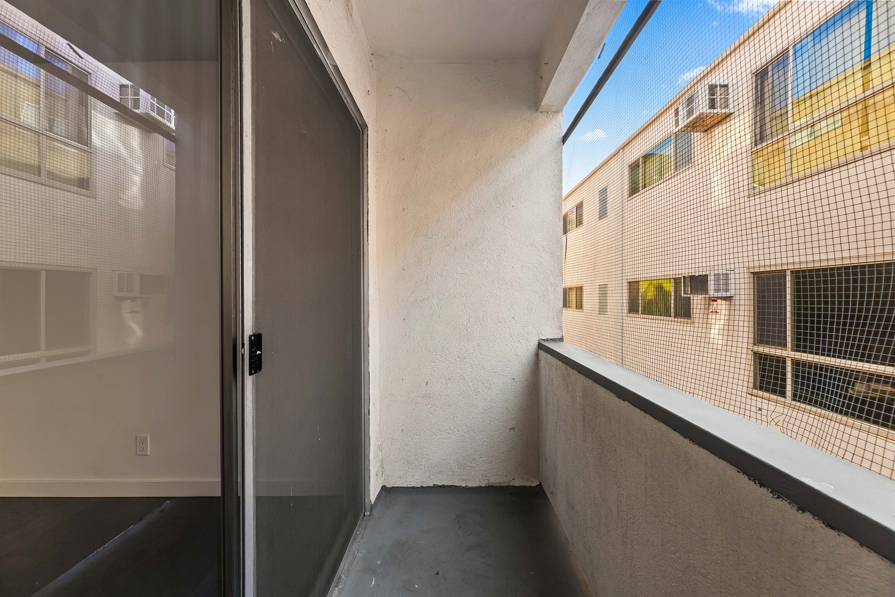 property for rent #4