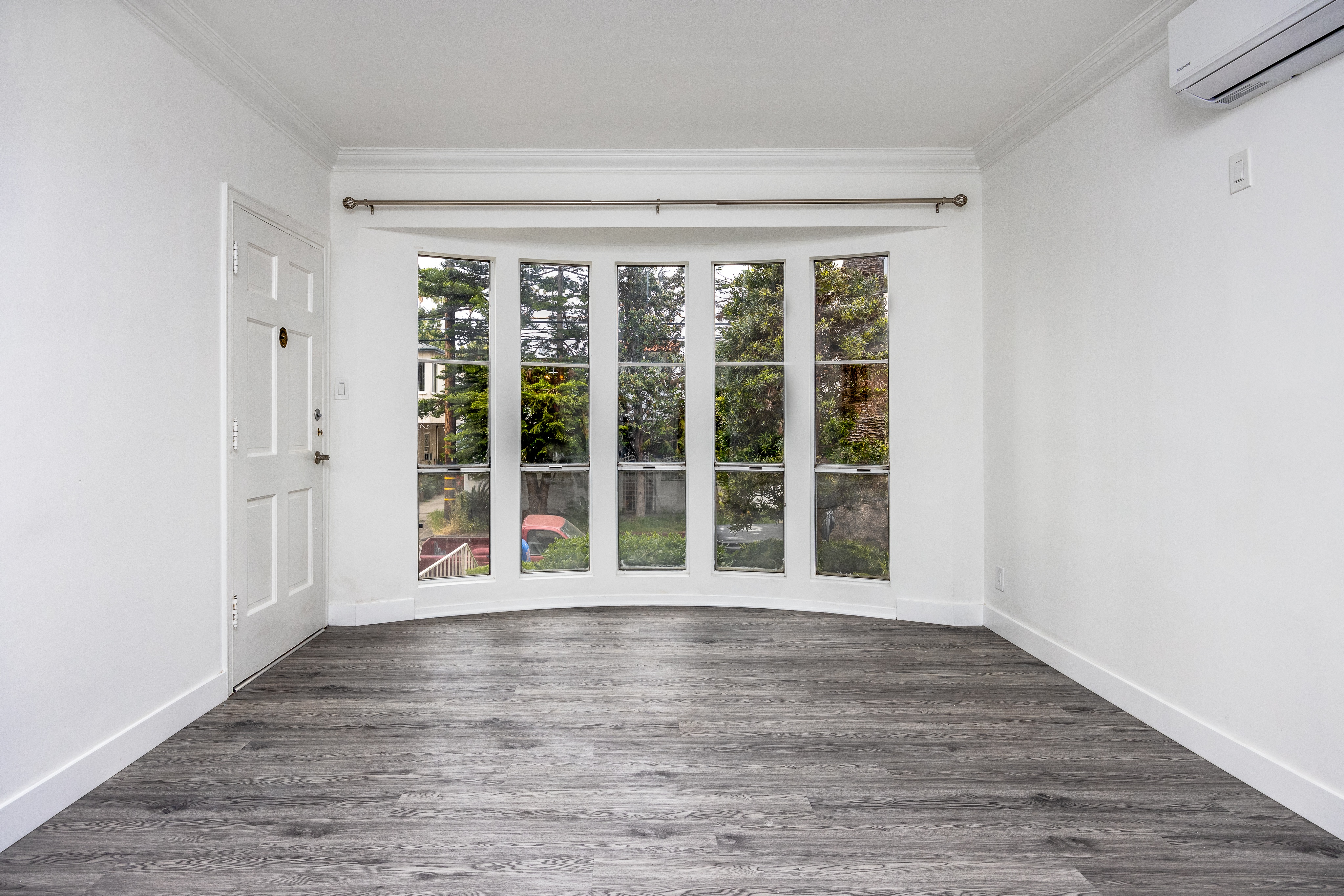 property for rent #4