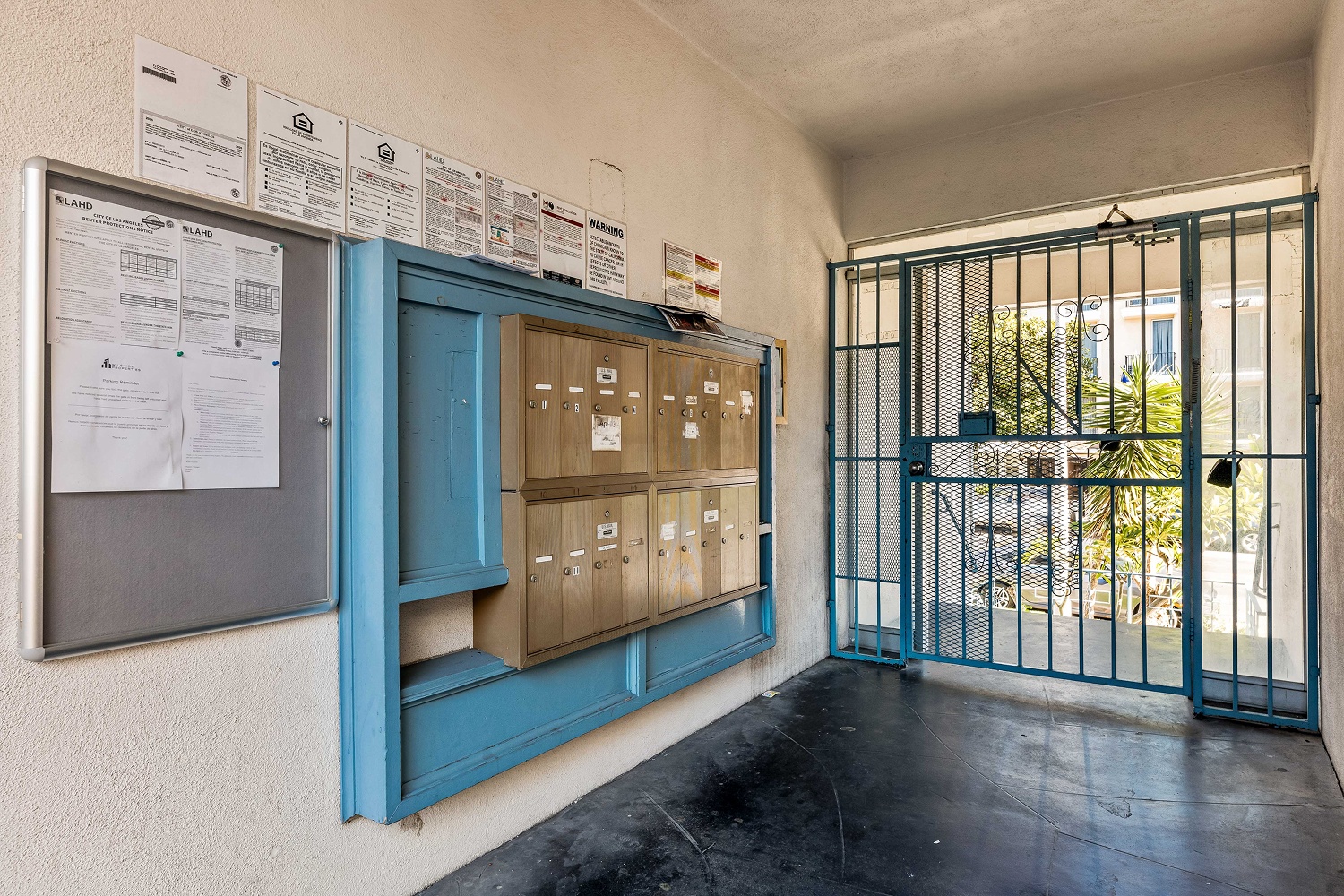 property for rent #1