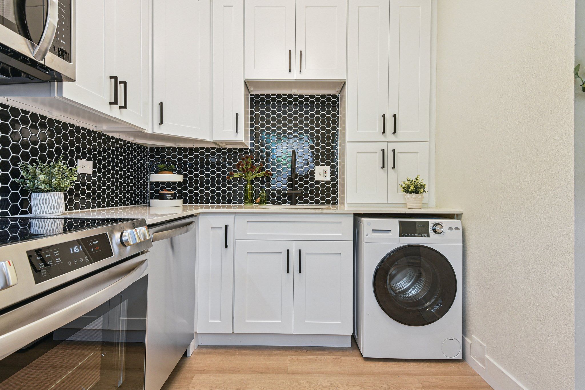 140 S Clarkson 140 S. Clarkson St., Denver, CO 80209 Capitol Hill - Leasing by Cross Street