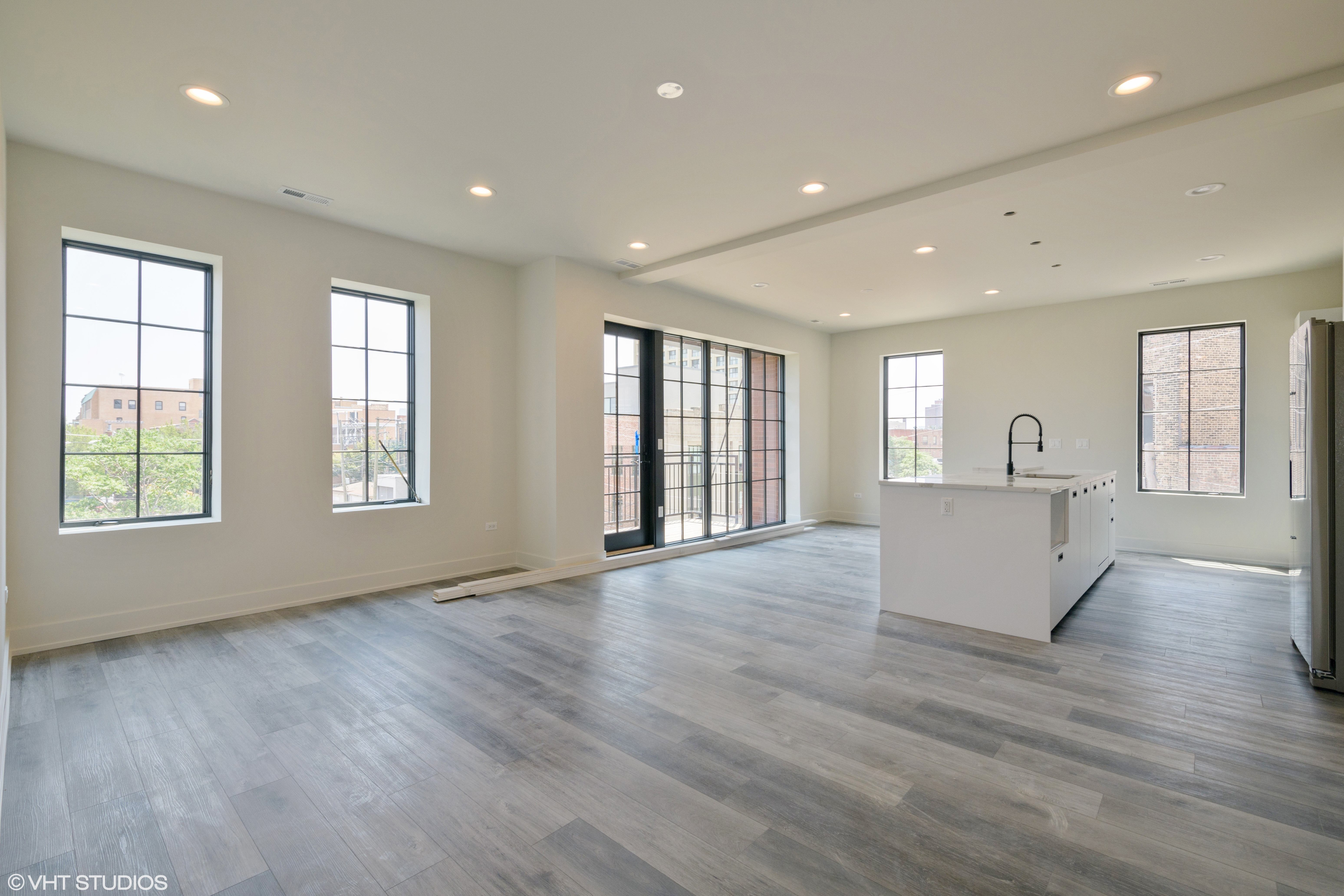 1220 N Bosworth Ave 1220 N Bosworth Ave, Chicago, IL 60642 Noble Square - Leasing by Cross Street