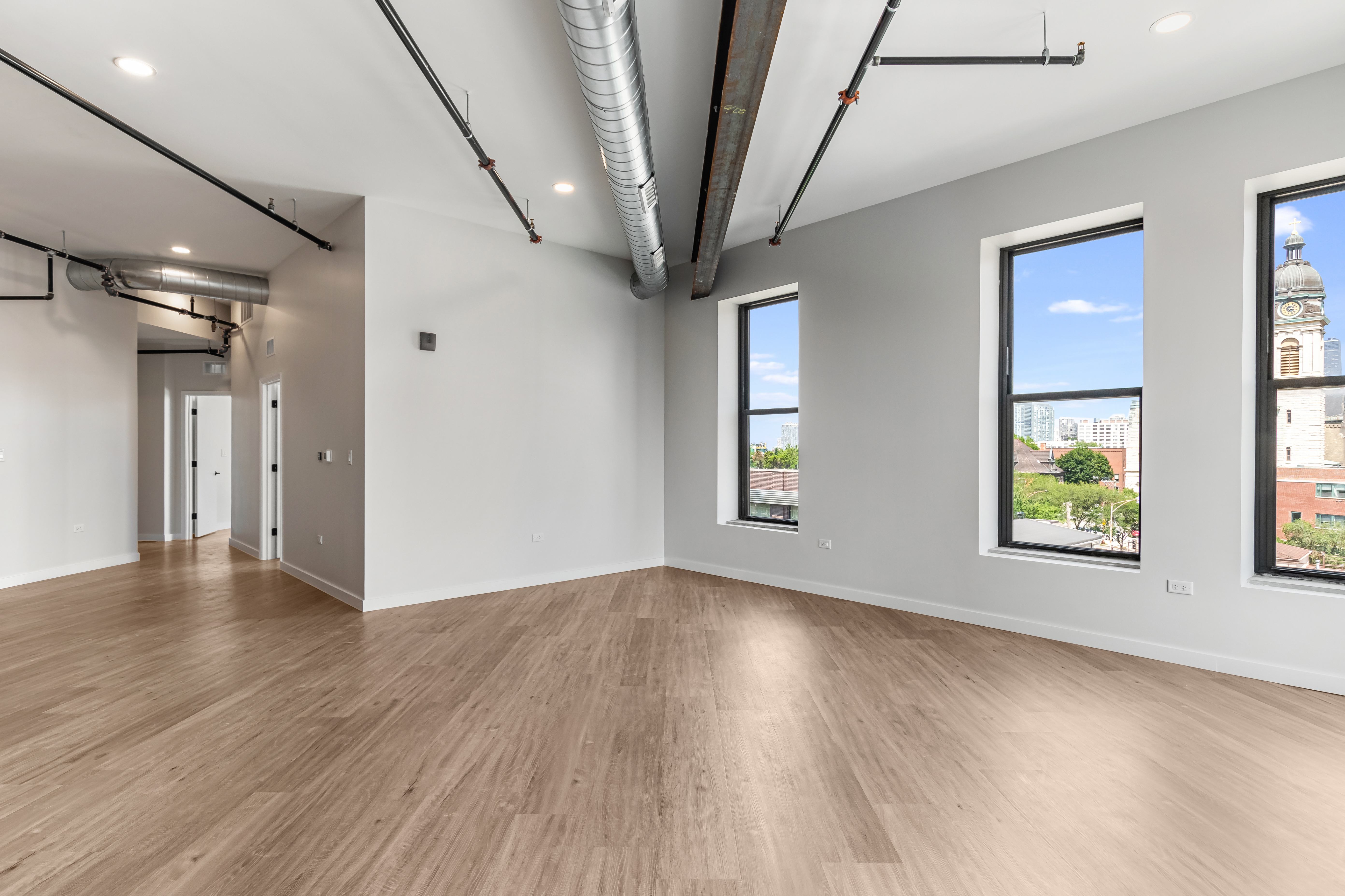 805 N. Milwaukee 805 N. Milwaukee Ave., Chicago 60642 River West - Leasing by Cross Street