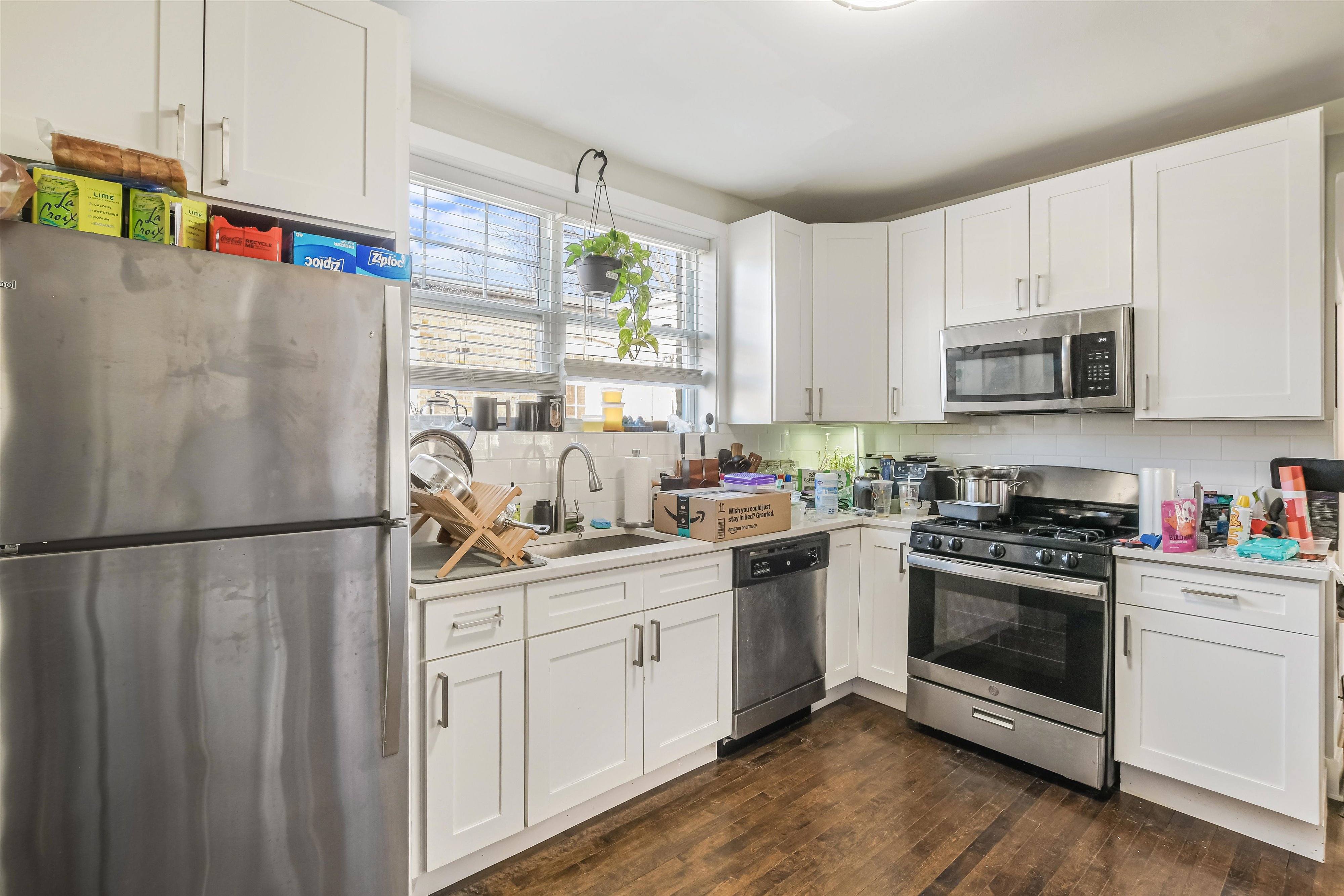3228 N. Hamlin Ave. 3228 N. Hamlin Ave., Chicago, IL 60618 Avondale - Leasing by Cross Street
