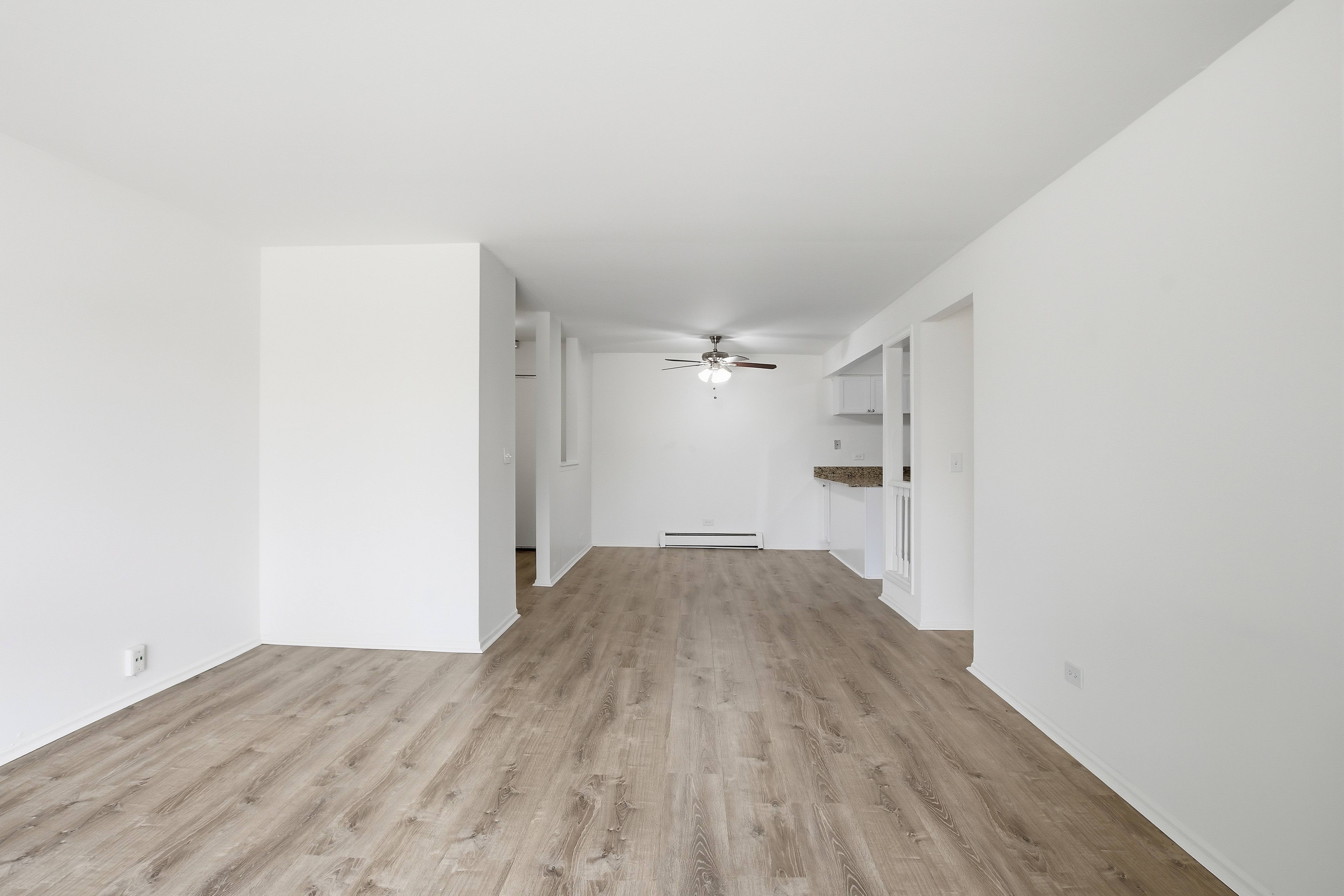 Buffalo Creek 70 S Buffalo Grove Rd, IL 60089