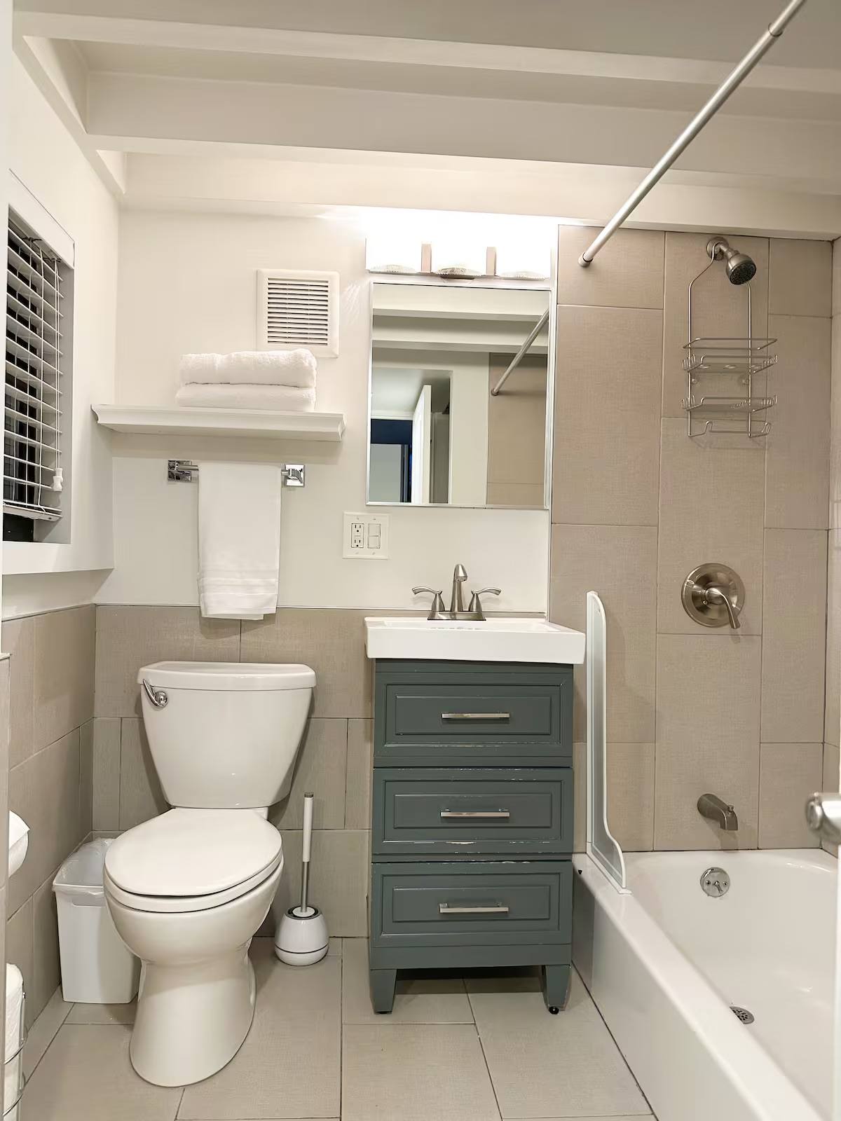 53 W. Burton Pl. 53 W. Burton Pl., Chicago, IL 60610 - Leasing by Cross Street