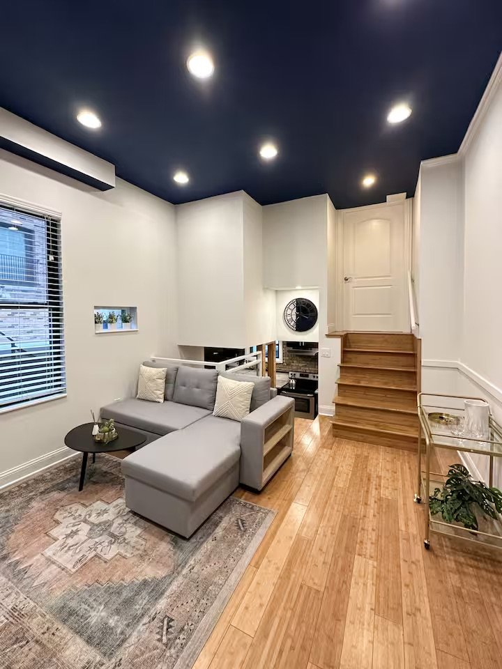 53 W. Burton Pl. 53 W. Burton Pl., Chicago, IL 60610 - Leasing by Cross Street