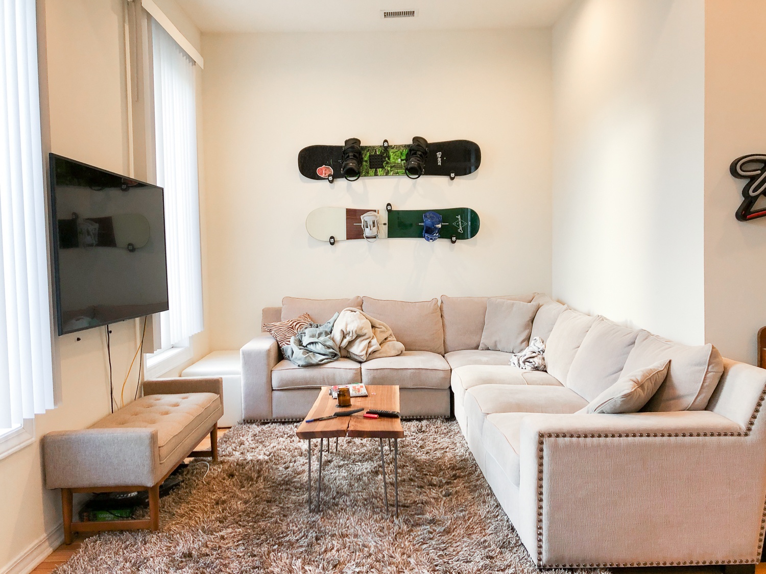 1311 N. Damen Ave. 1311 N. Damen Ave., Chicago, IL 60622 - Leasing by Cross Street
