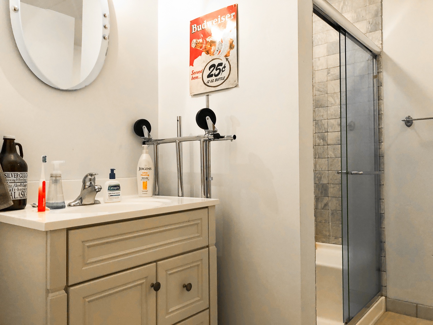 1311 N. Damen Ave. 1311 N. Damen Ave., Chicago, IL 60622 - Leasing by Cross Street
