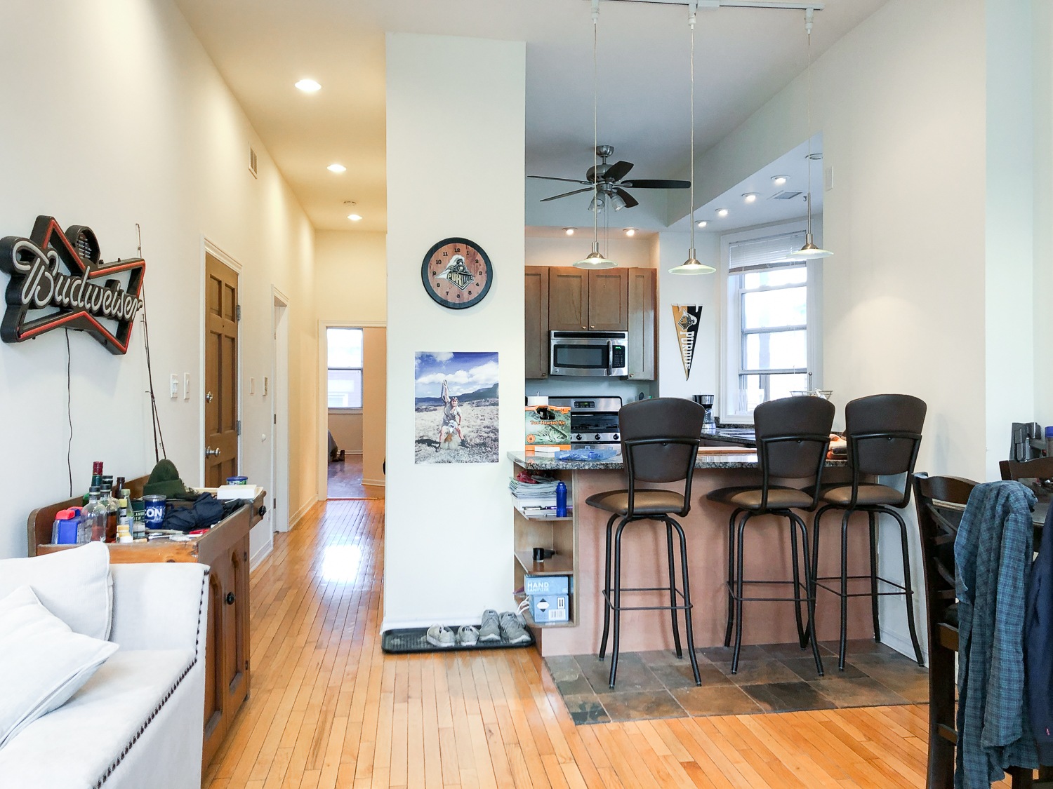 1311 N. Damen Ave. 1311 N. Damen Ave., Chicago, IL 60622 - Leasing by Cross Street