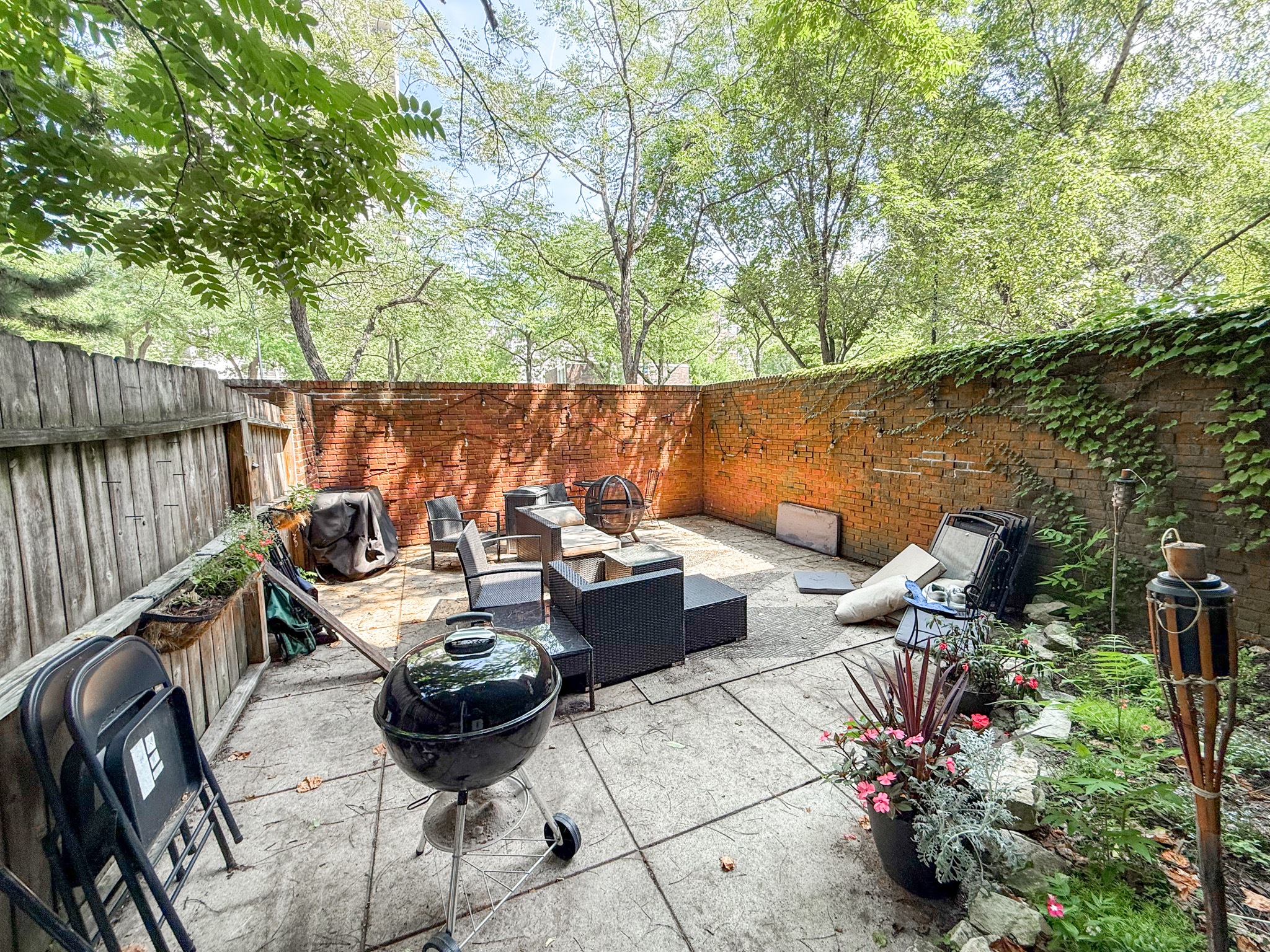 1338 N Lasalle 1338 N Lasalle, Chicago, IL 60610