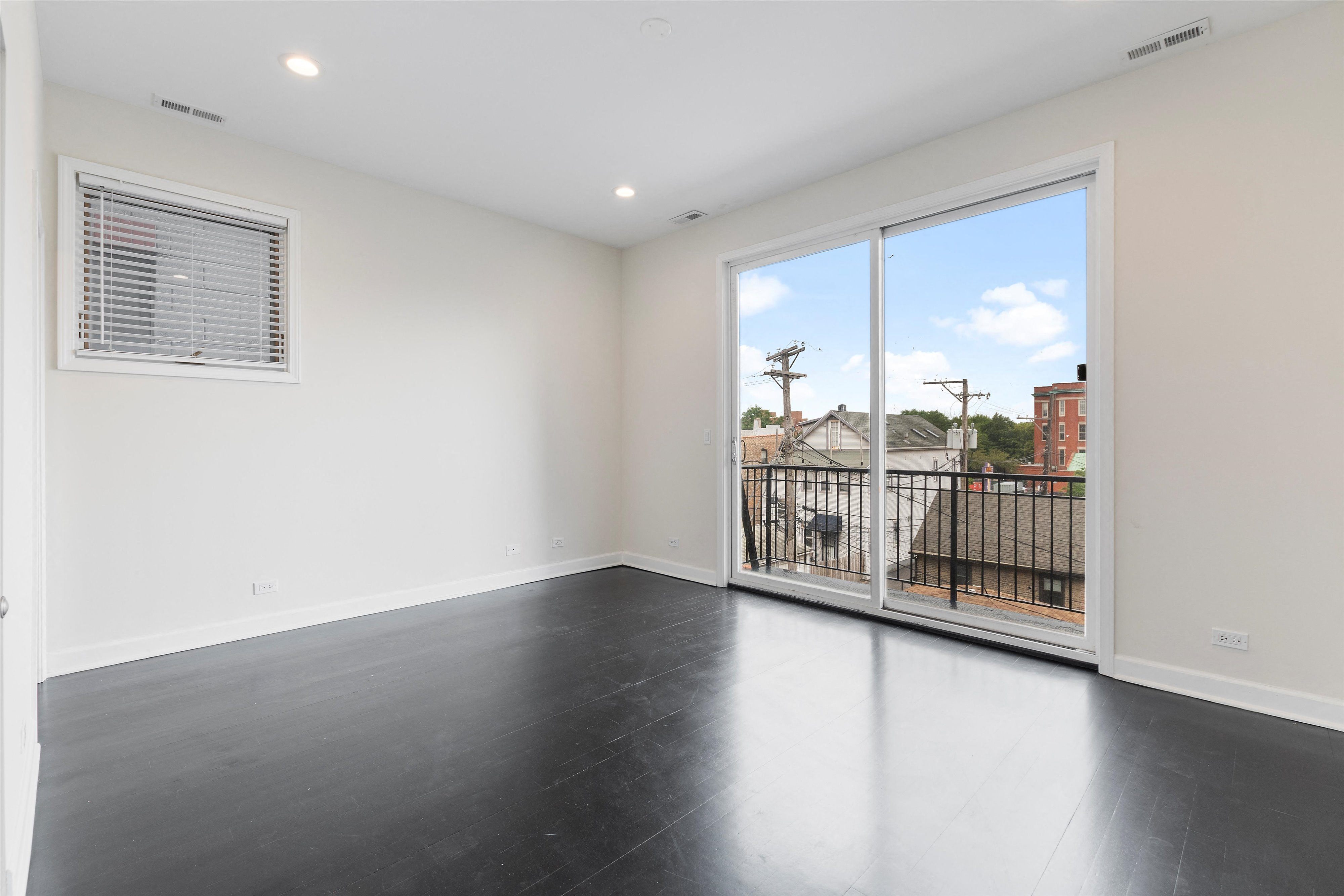1636-56 N. Bosworth Ave. 1636-56 N. Bosworth Ave., Chicago, IL 60642 Bucktown - Leasing by Cross Street