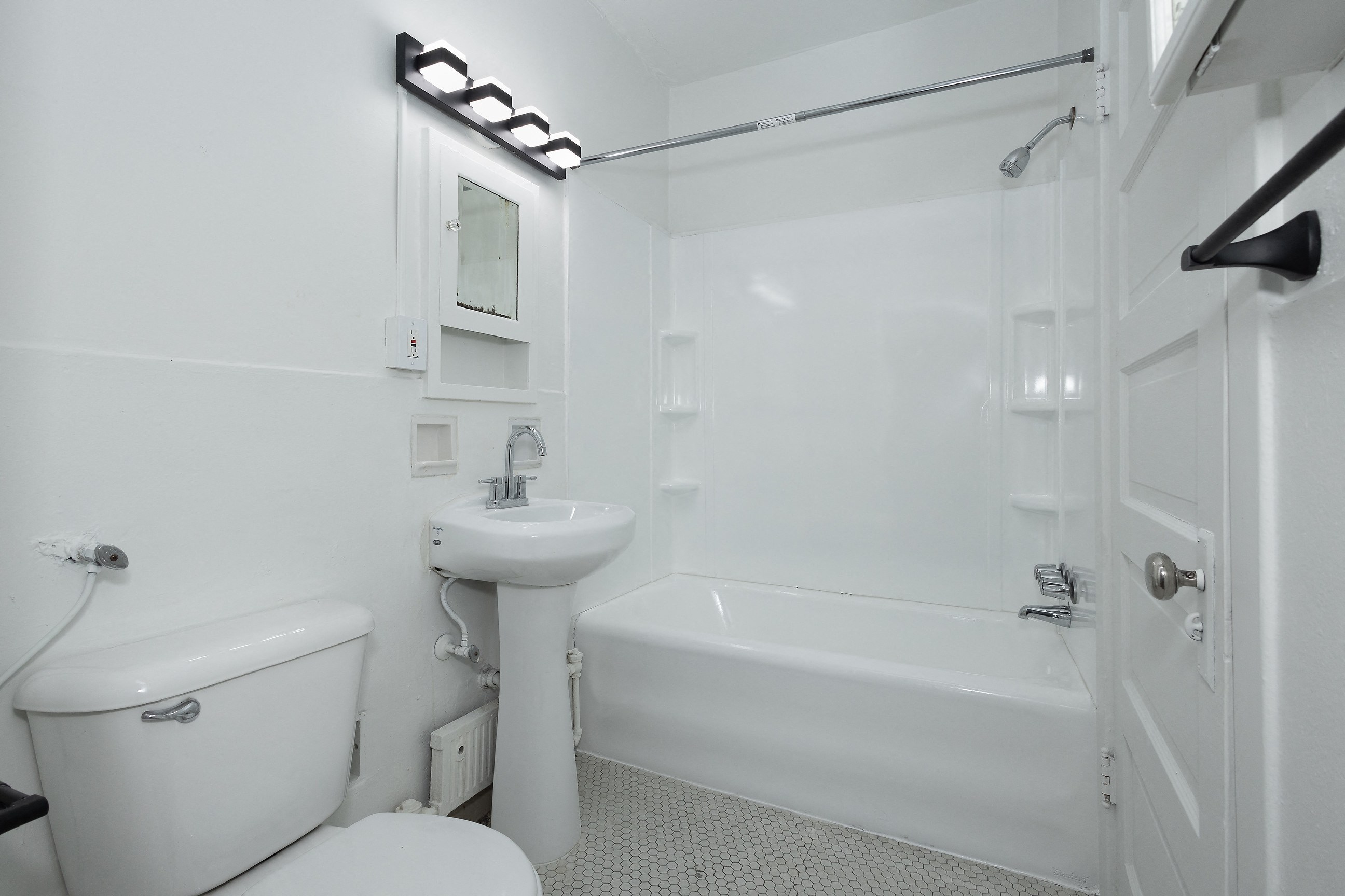 Cross Street » Wolcott Apartments Cross Street