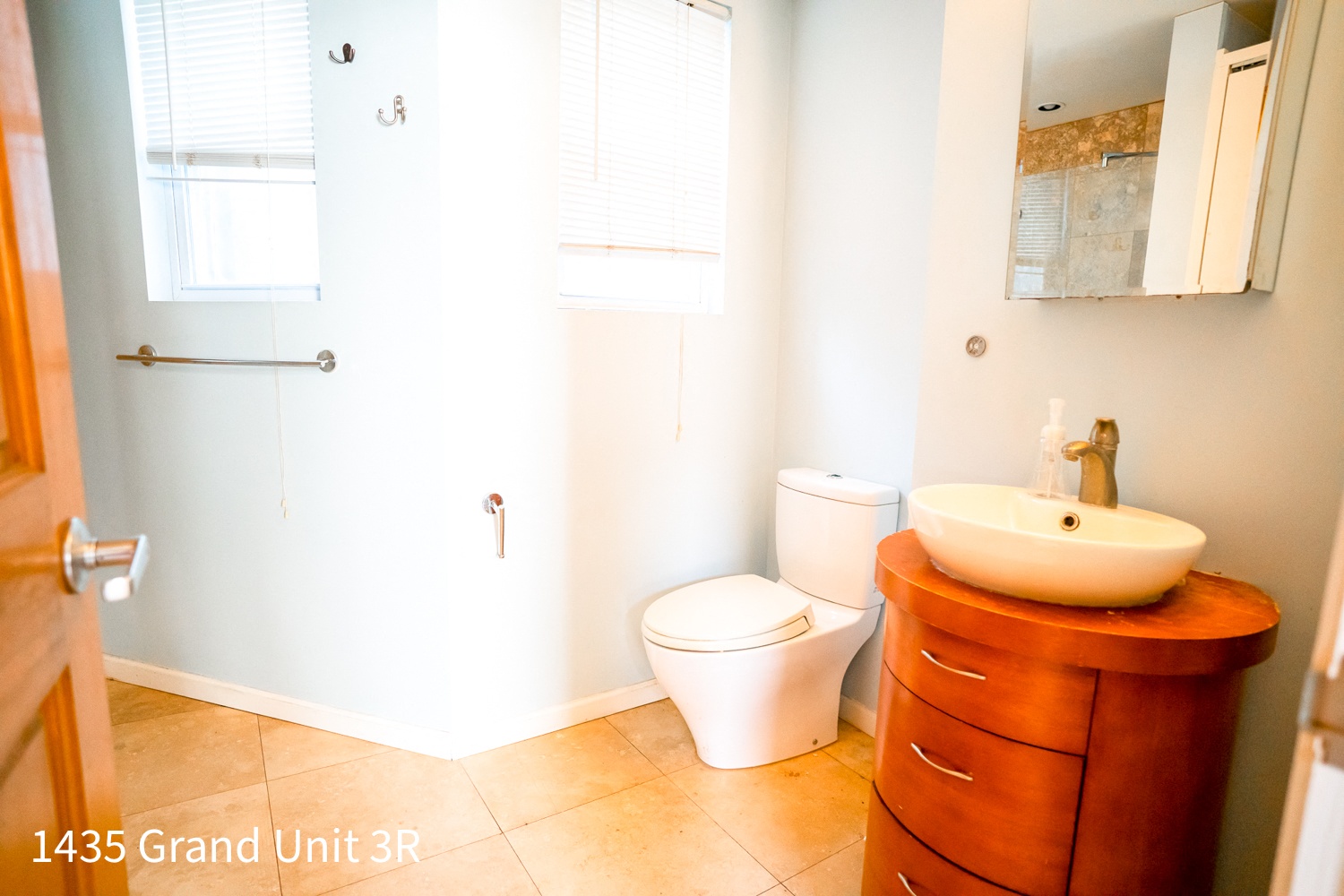 1435 W. Grand Ave. 1435 W. Grand Ave., Chicago, IL 60642 West Town - Leasing by Cross Street