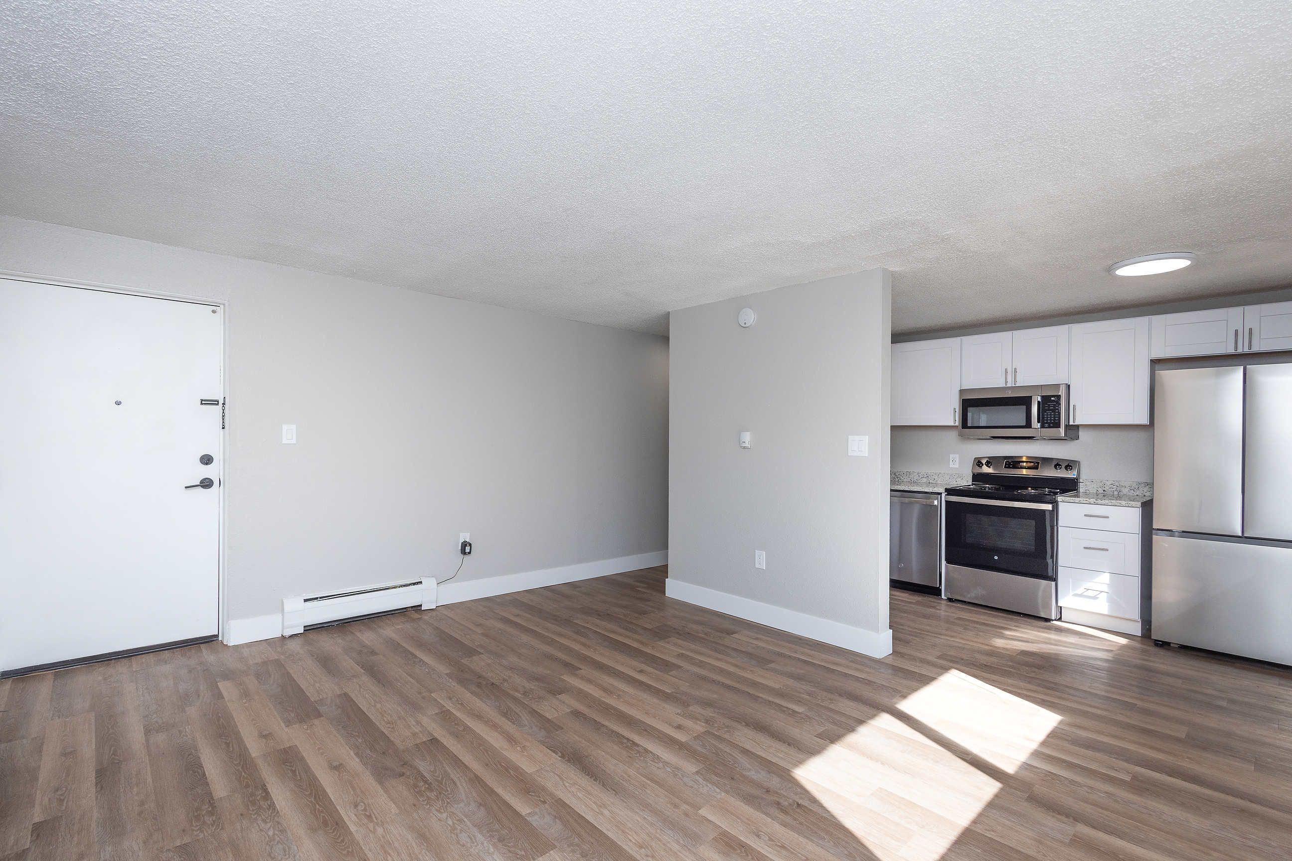 1451 Detroit 1451 Detroit St., Denver, CO 80206 Congress Park - Leasing by Cross Street