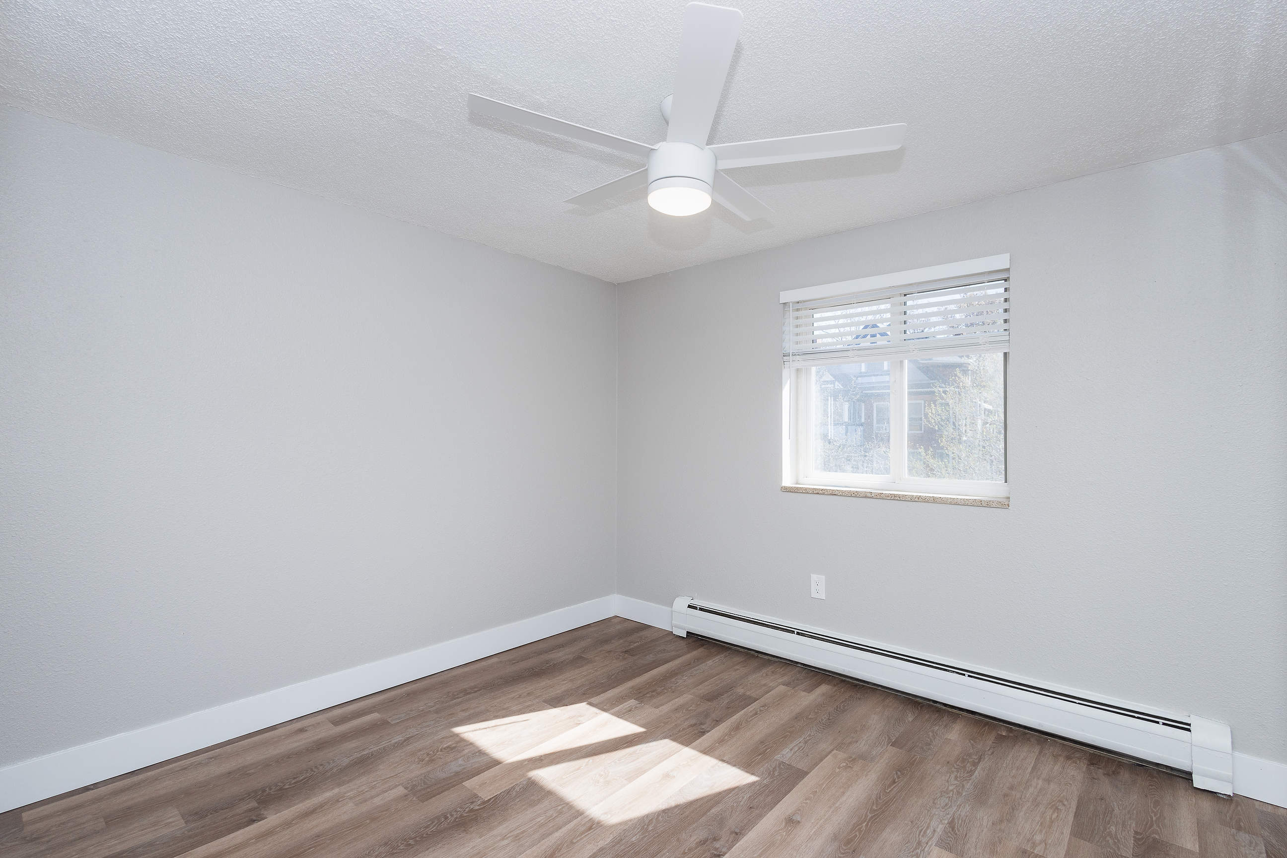 1451 Detroit 1451 Detroit St., Denver, CO 80206 Congress Park - Leasing by Cross Street
