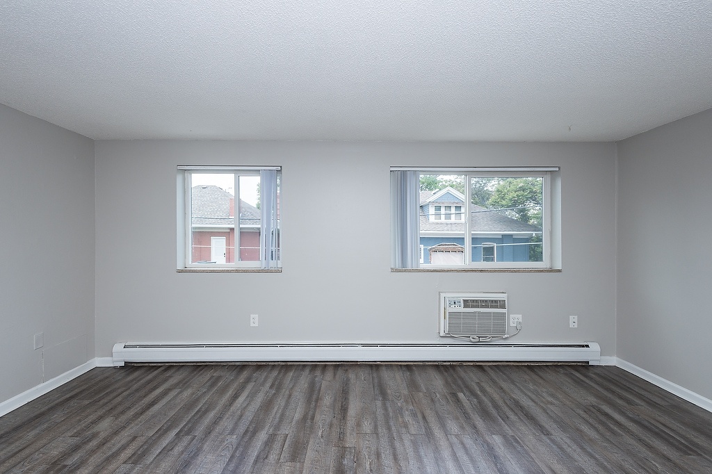 1451 Detroit 1451 Detroit St., Denver, CO 80206 Congress Park - Leasing by Cross Street