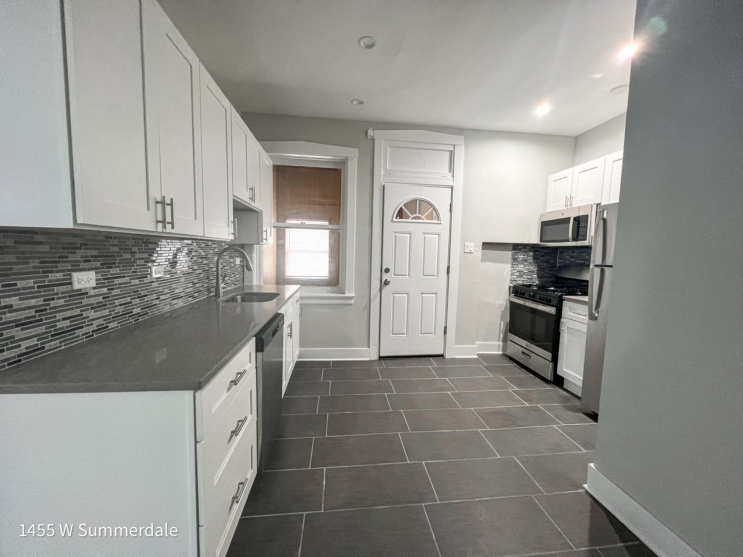 1455-57 W. Summerdale Ave. 1455 W. Summerdale Ave., Chicago, IL 60640 Andersonville - Leasing by Cross Street