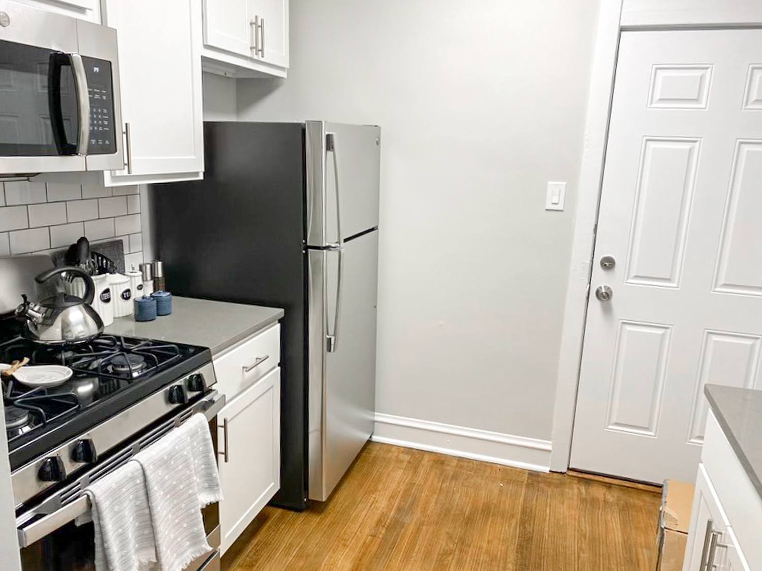 1461-65 W. Byron St. 1461-65 W. Byron St., Chicago, IL 60613 Lake View - Leasing by Cross Street