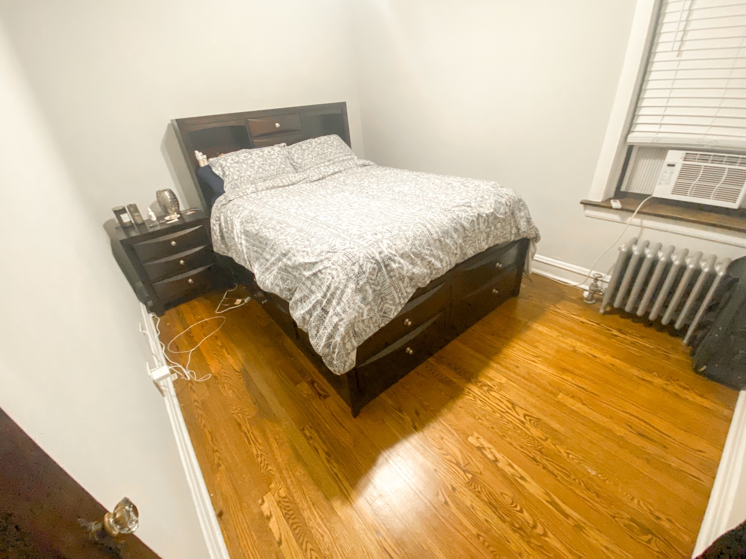 1461-65 W. Byron St. 1461-65 W. Byron St., Chicago, IL 60613 Lake View - Leasing by Cross Street