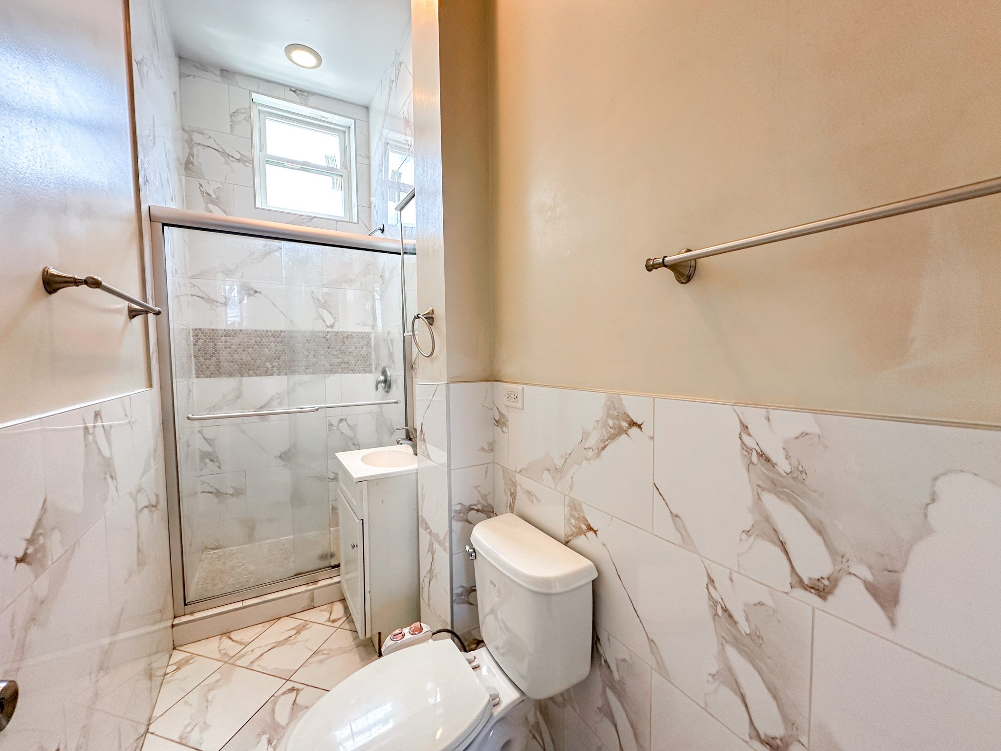 1513 N California Ave 1513 N California Ave, Chicago, IL 60622 Humboldt Park - Leasing by Cross Street