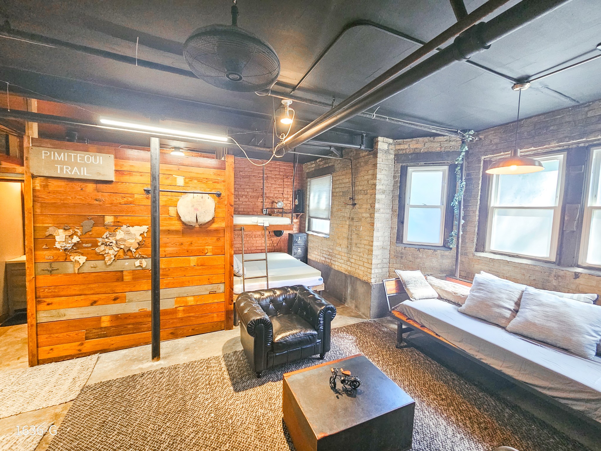 1634-38 W Granville Ave./ 6205-11 N Paulina St. 1634 W Granville Ave., Chicago 60660 Edgewater - Leasing by Cross Street