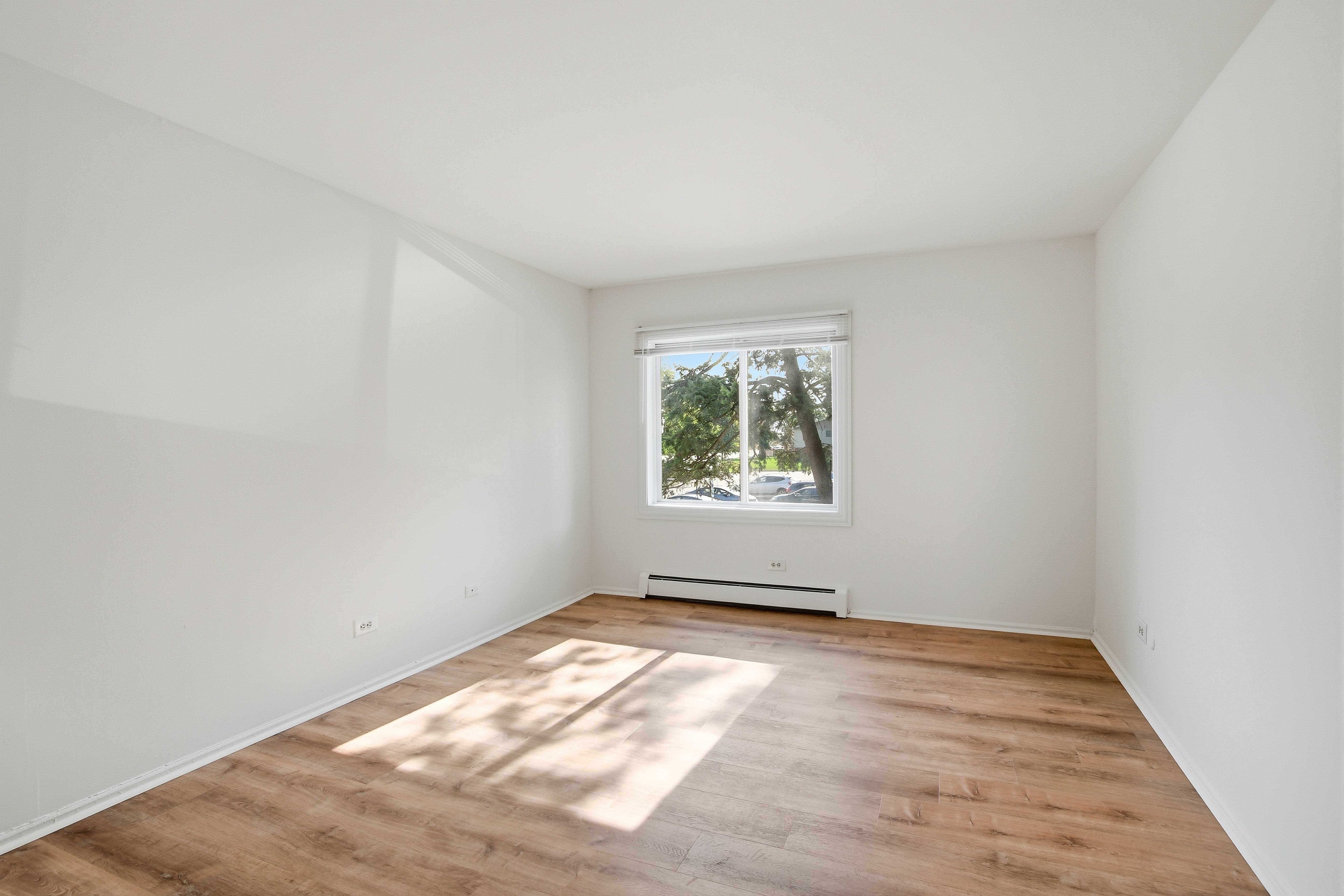 Buffalo Creek 70 S Buffalo Grove Rd, IL 60089