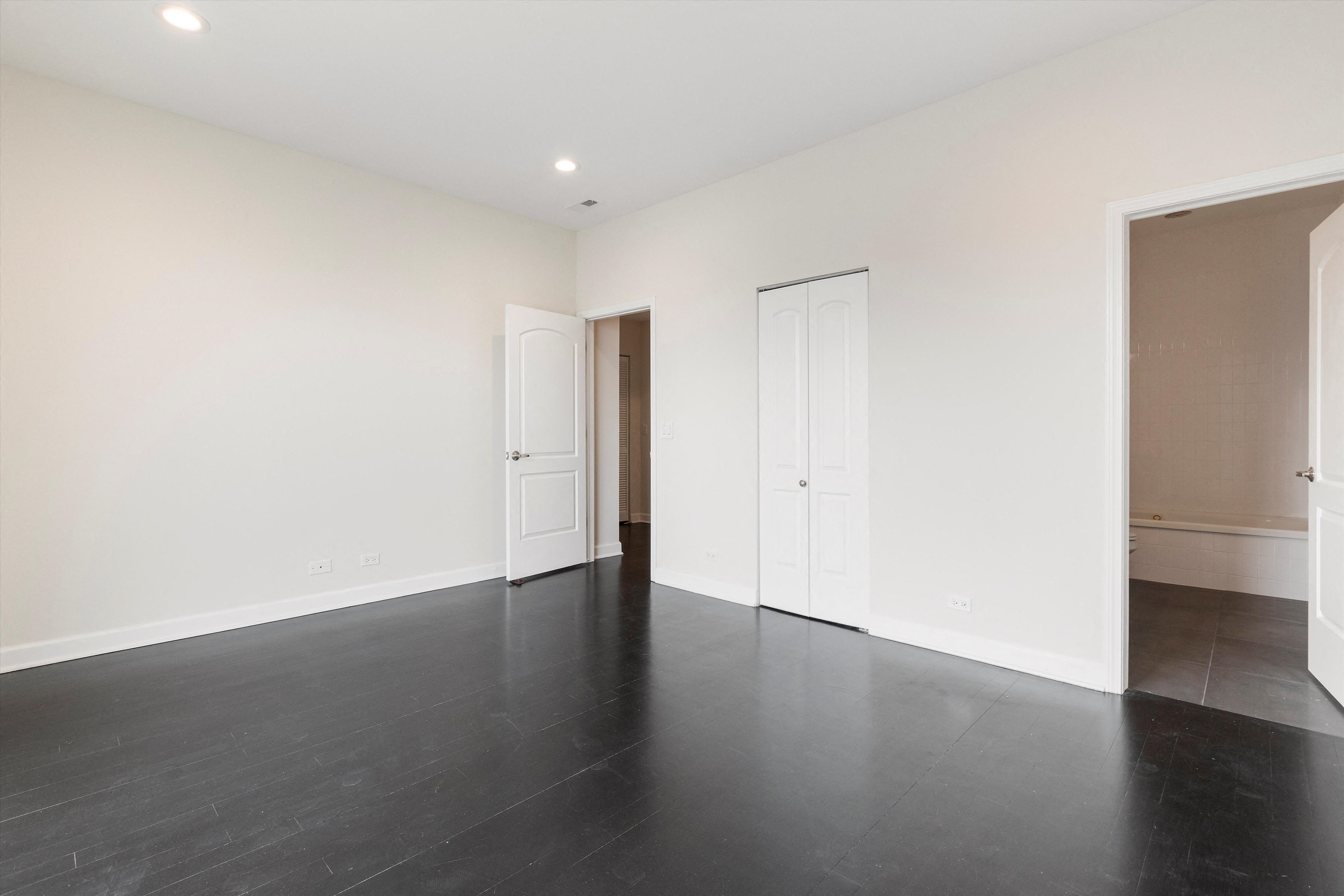 1636-56 N. Bosworth Ave. 1636-56 N. Bosworth Ave., Chicago, IL 60642 Bucktown - Leasing by Cross Street