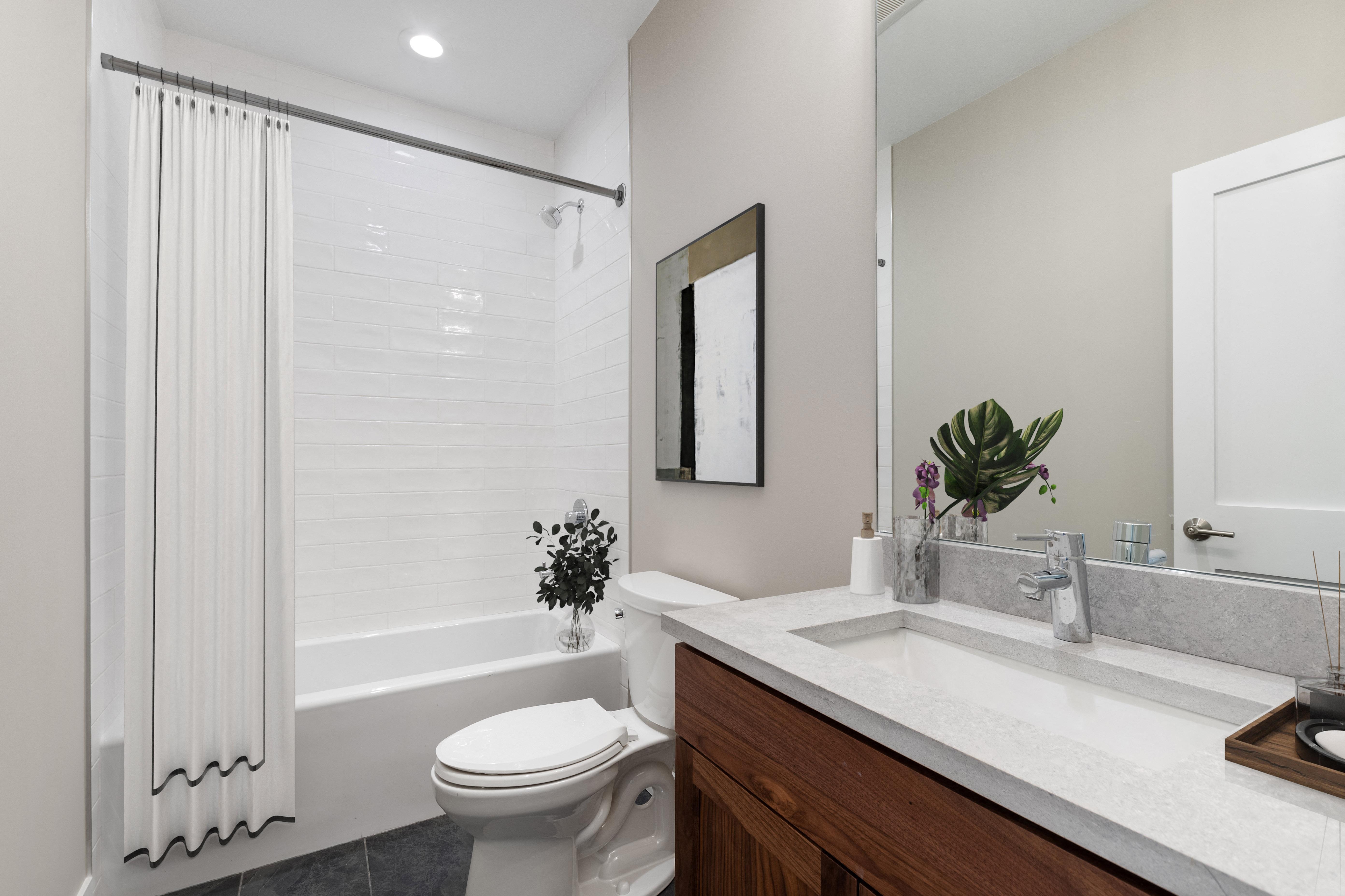 4861 N Hermitage Ave 4861 N Hermitage Ave, Chicago, IL 60640 - Leasing by Cross Street