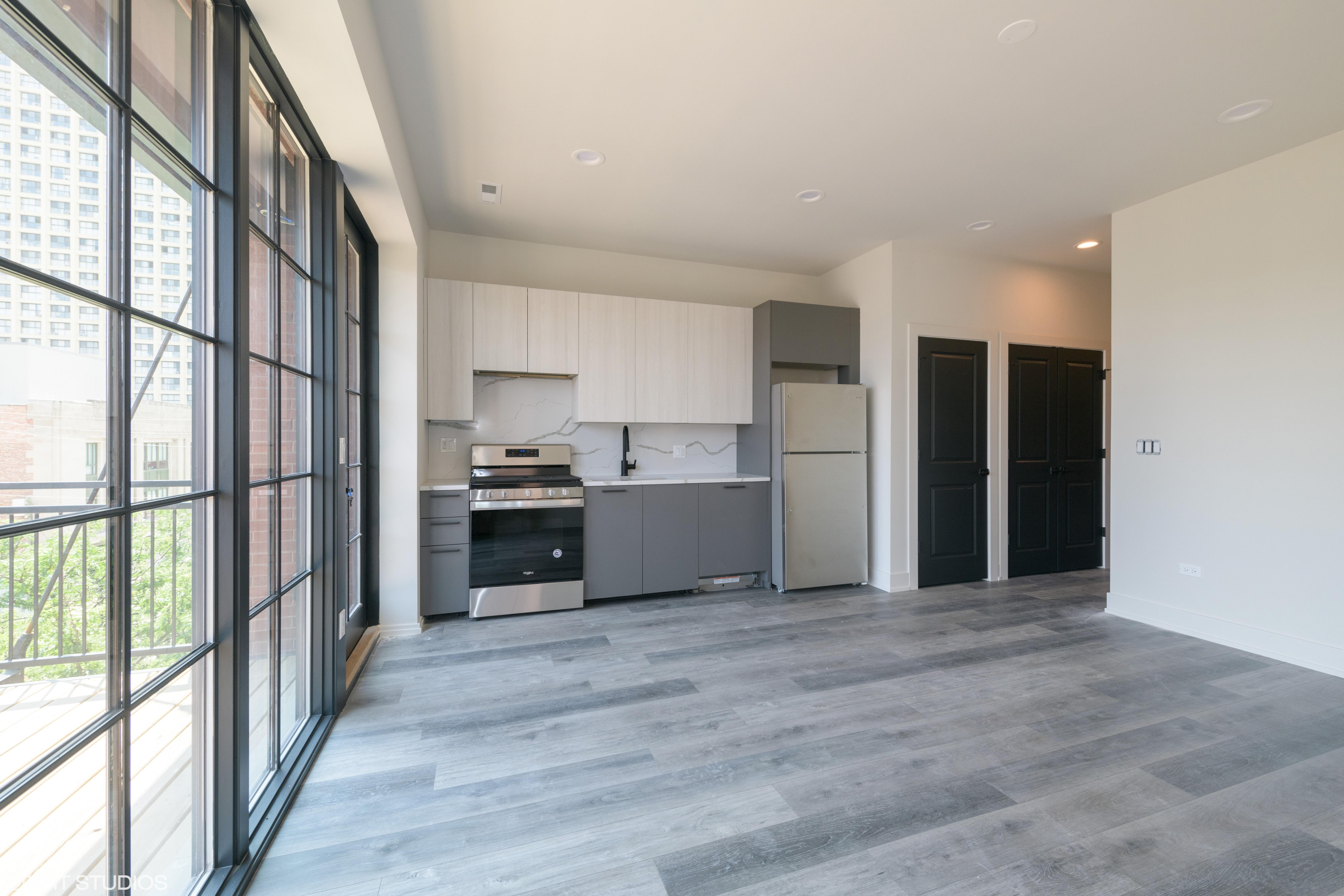 1220 N Bosworth Ave 1220 N Bosworth Ave, Chicago, IL 60642 Noble Square - Leasing by Cross Street