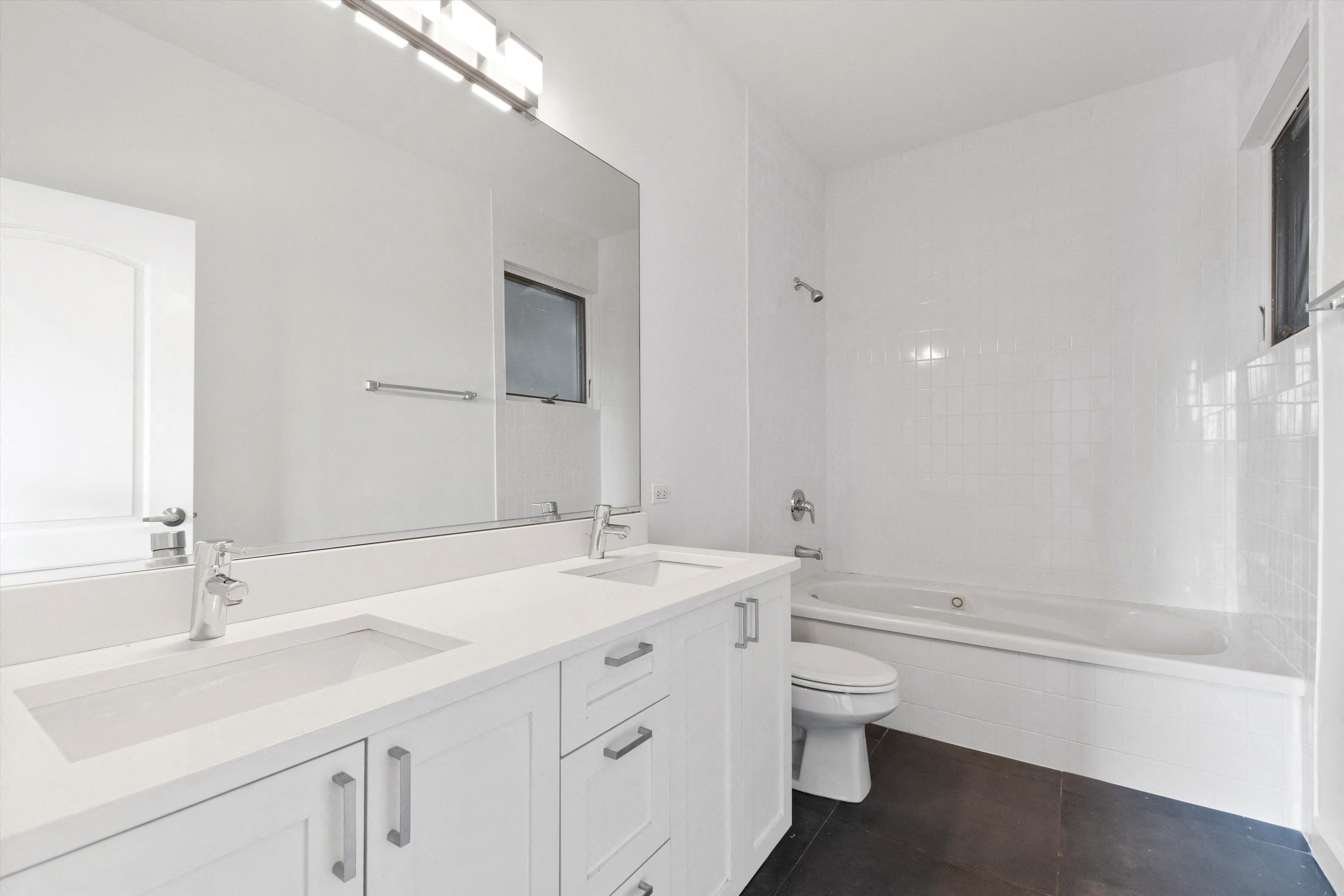 1636-56 N. Bosworth Ave. 1636-56 N. Bosworth Ave., Chicago, IL 60642 Bucktown - Leasing by Cross Street